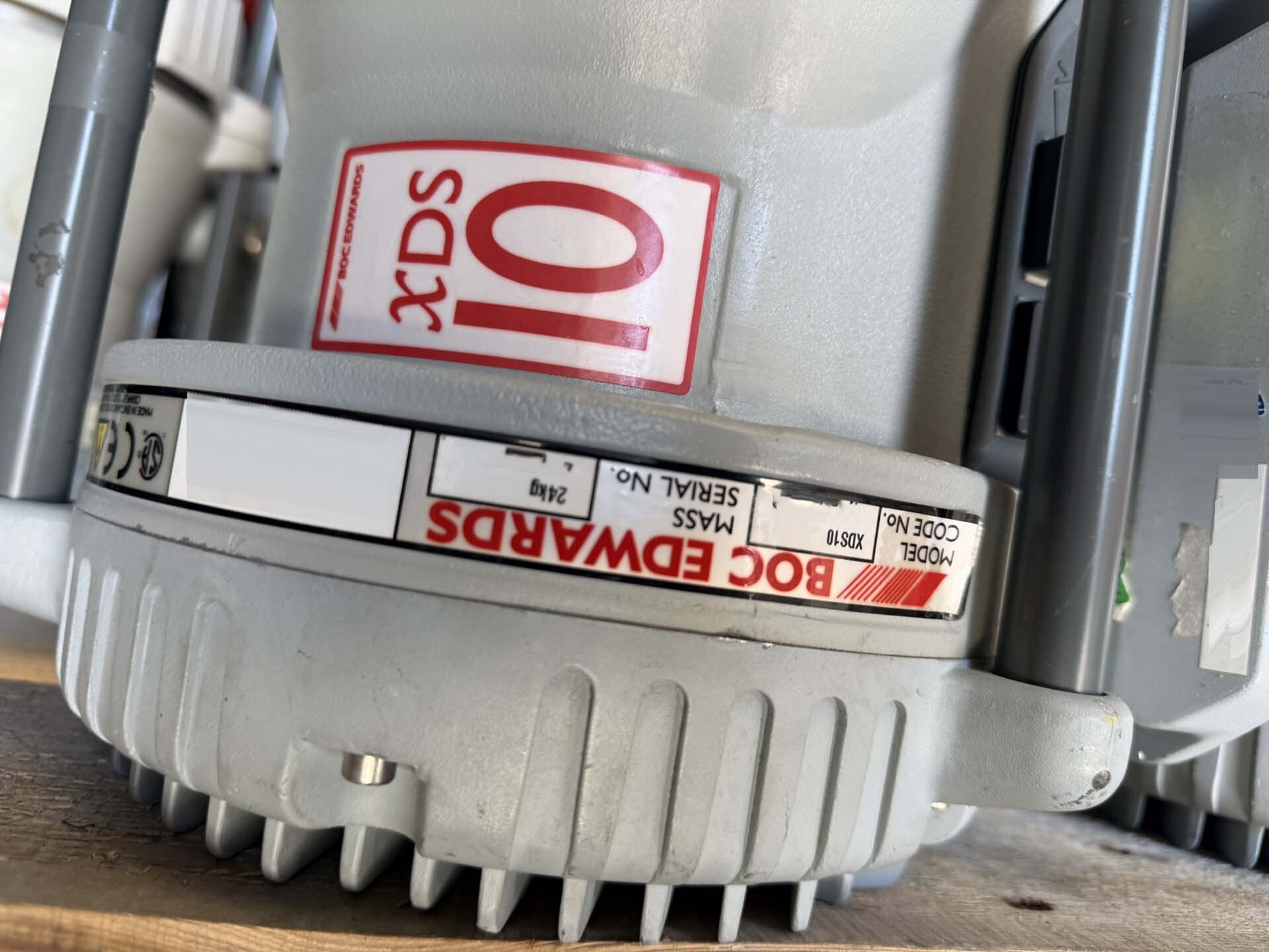 Foto Verwendet EDWARDS XDS10 Zum Verkauf