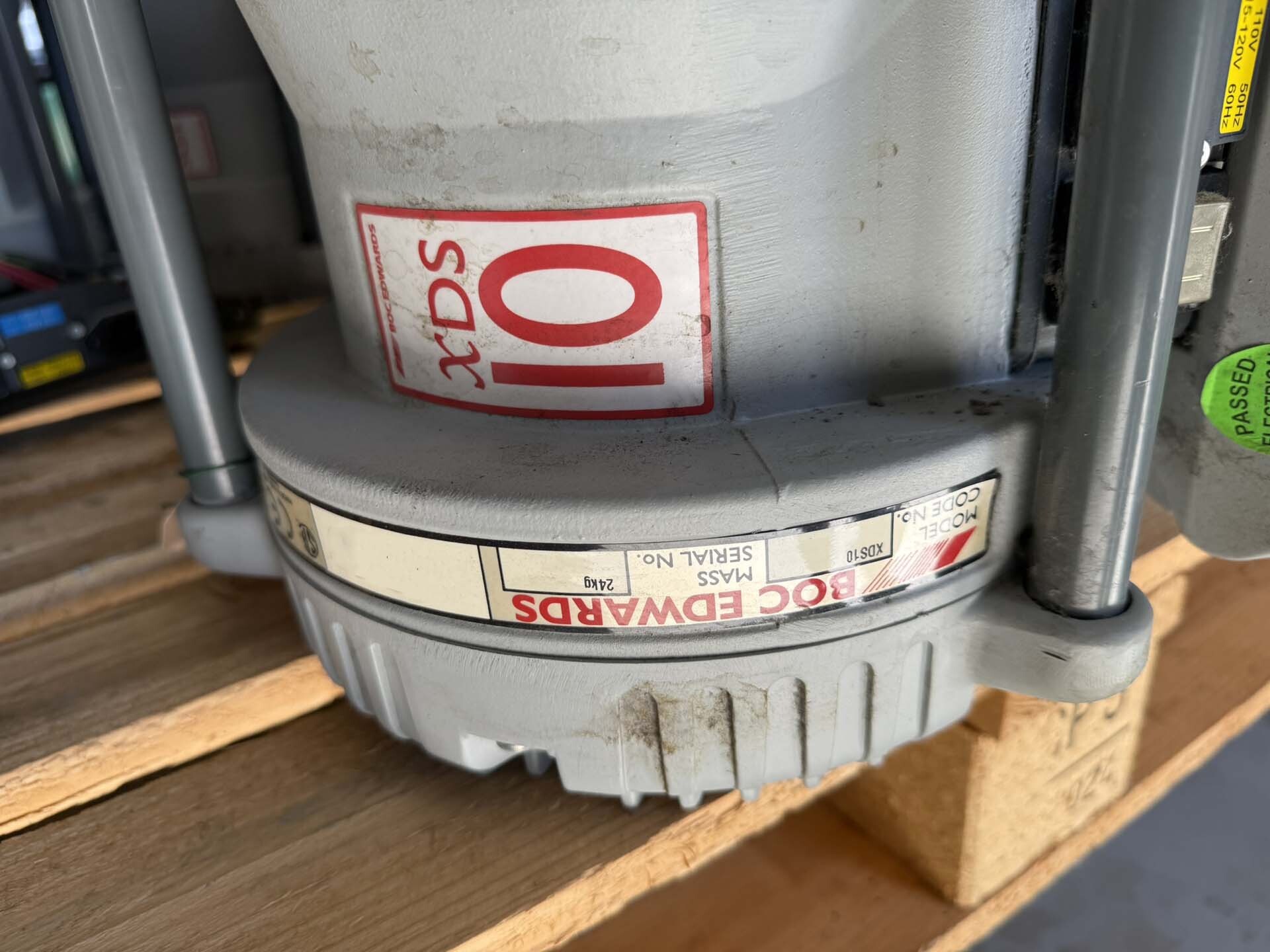 Foto Verwendet EDWARDS XDS10 Zum Verkauf