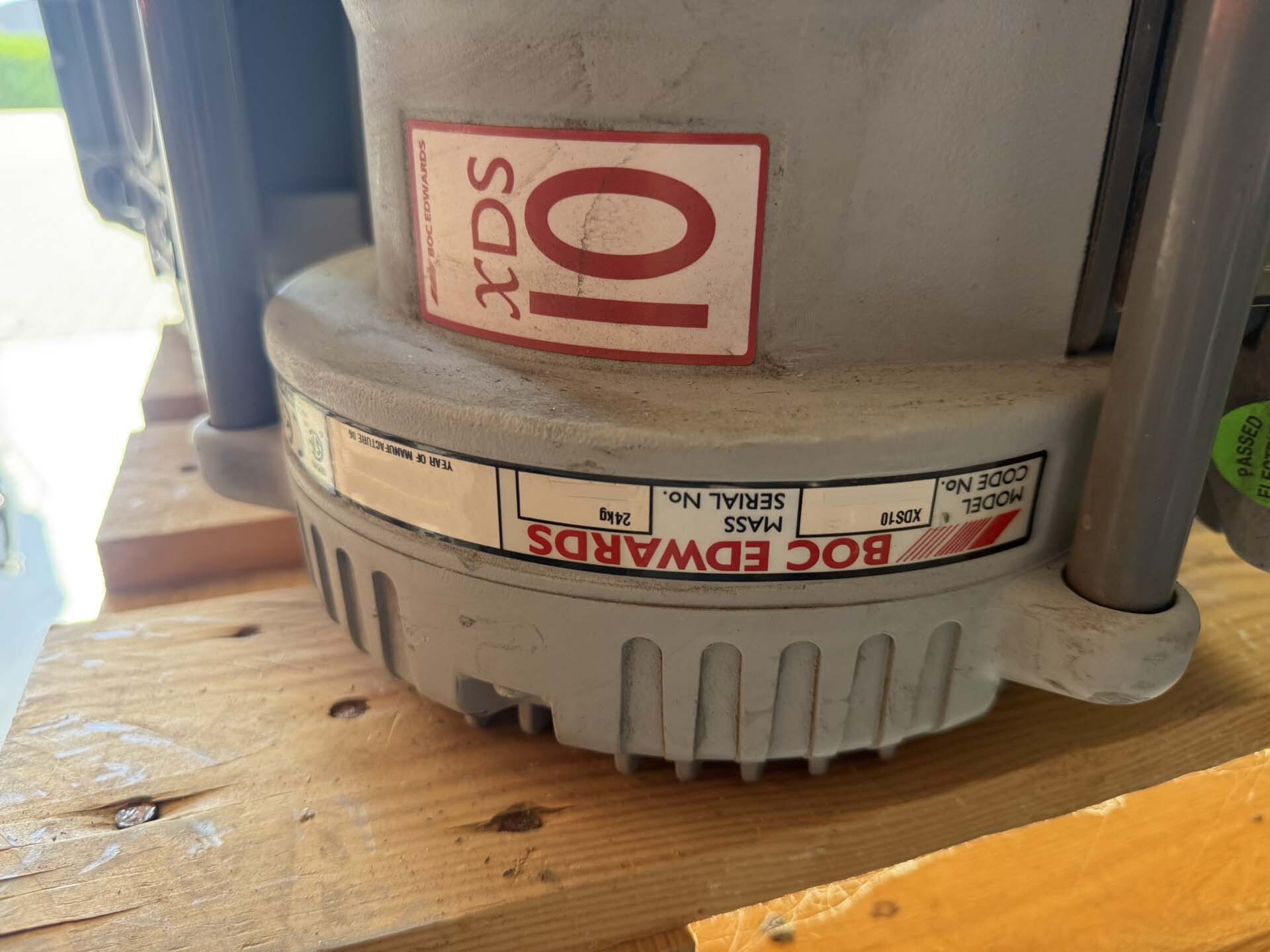 Foto Verwendet EDWARDS XDS10 Zum Verkauf