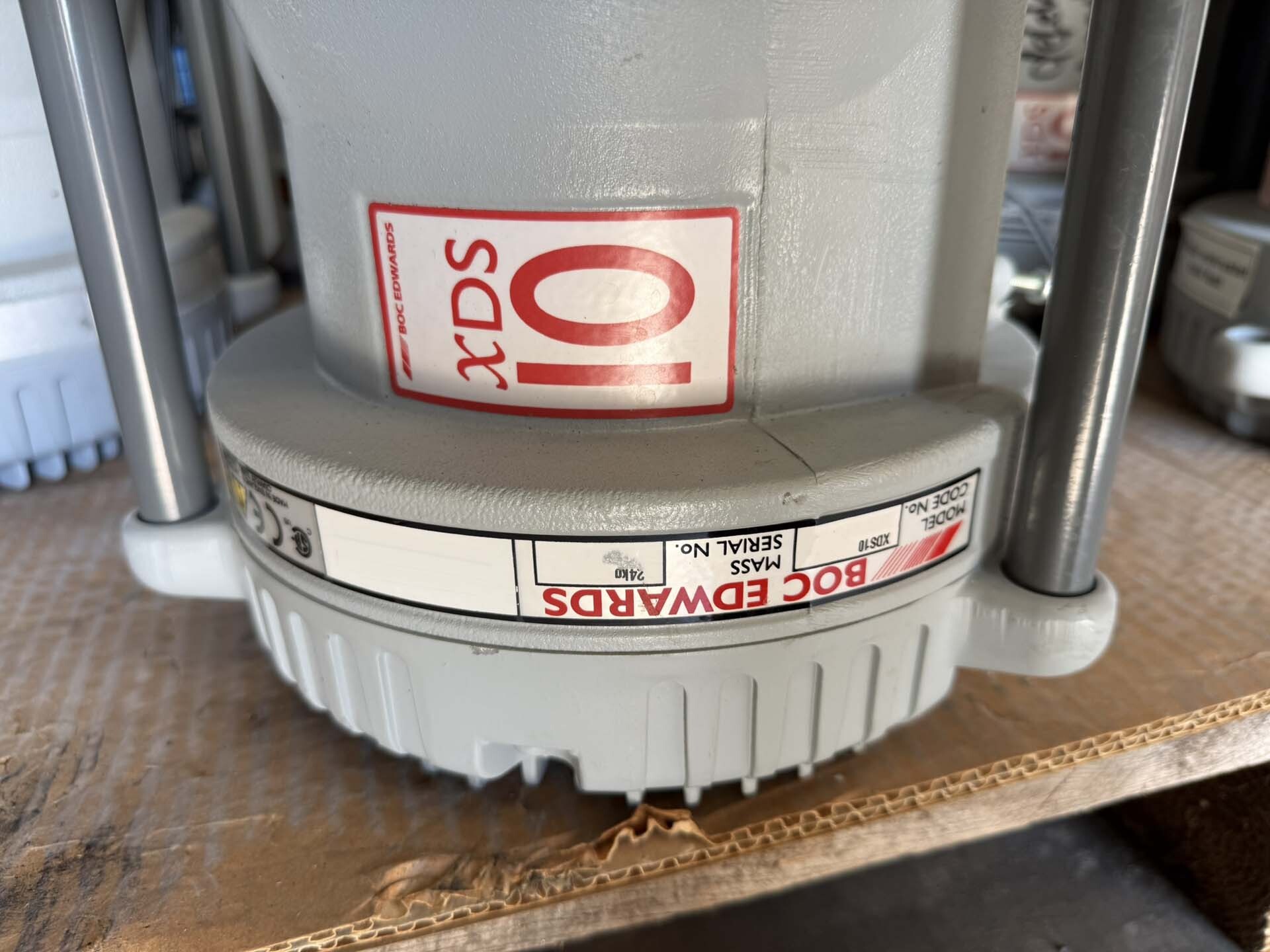 Foto Verwendet EDWARDS XDS10 Zum Verkauf