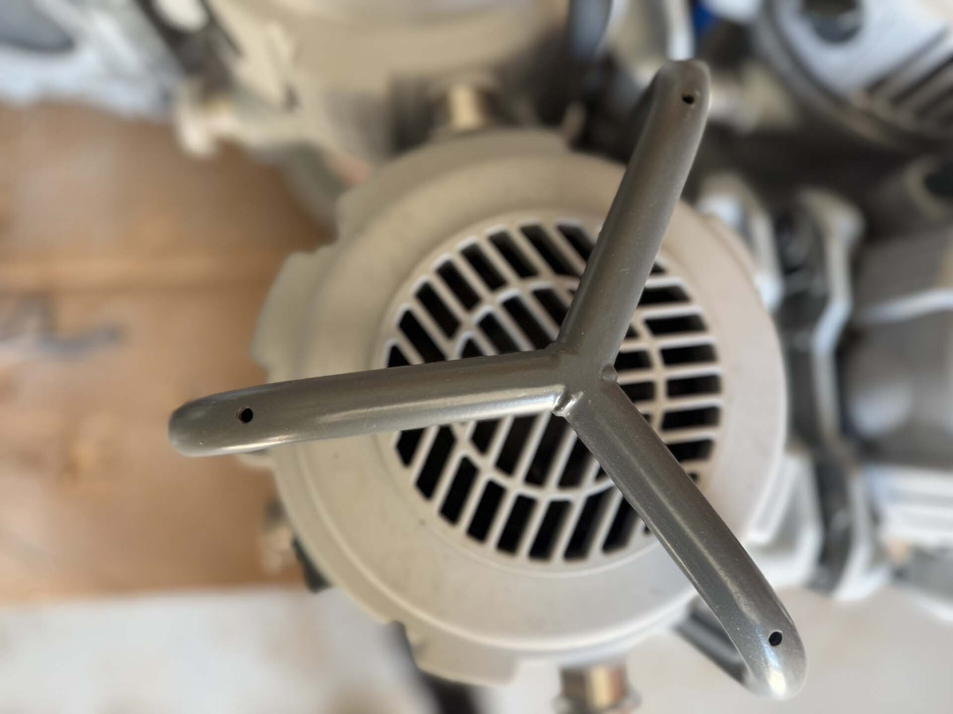 Foto Verwendet EDWARDS XDS10 Zum Verkauf