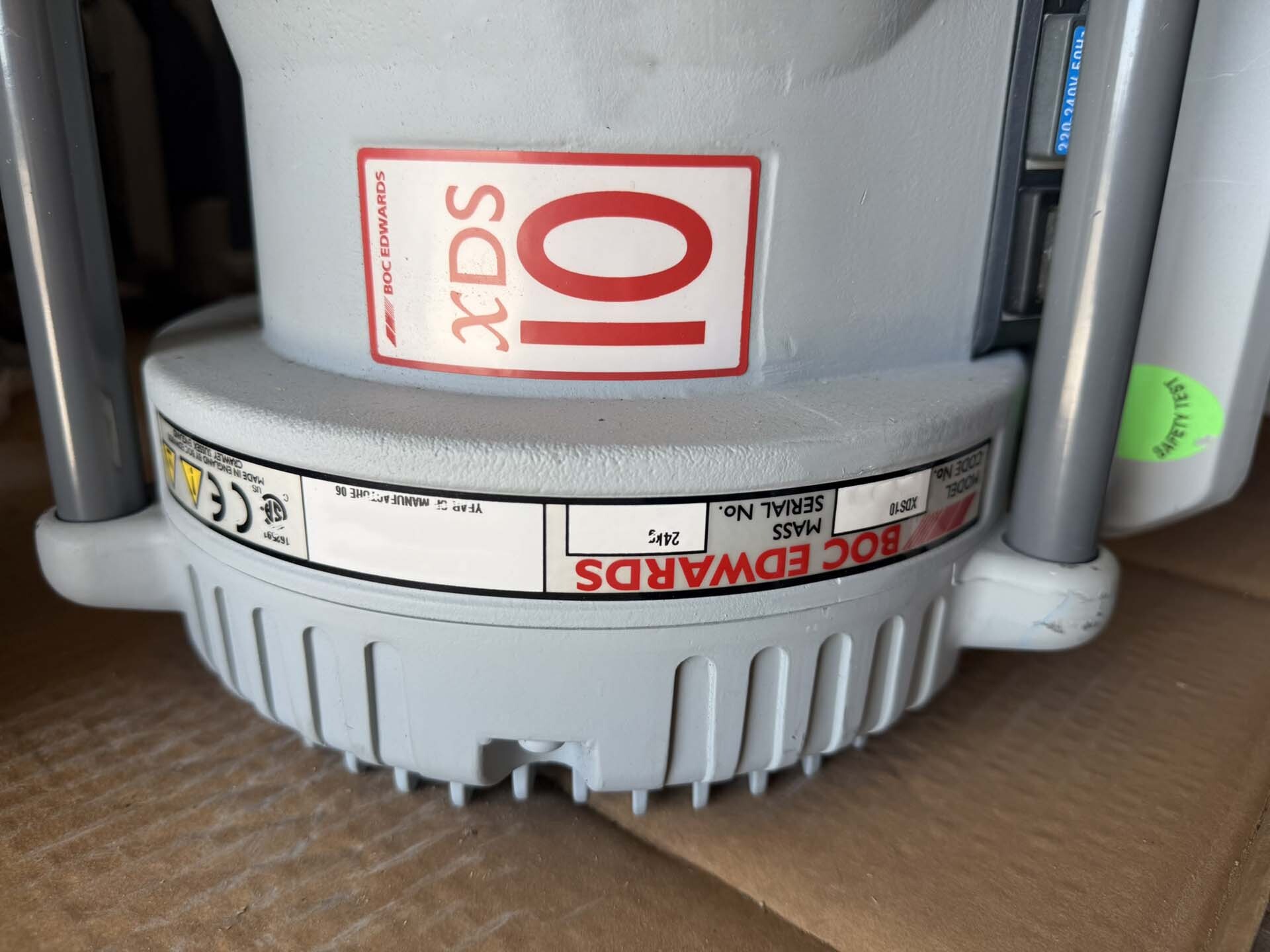 Foto Verwendet EDWARDS XDS10 Zum Verkauf