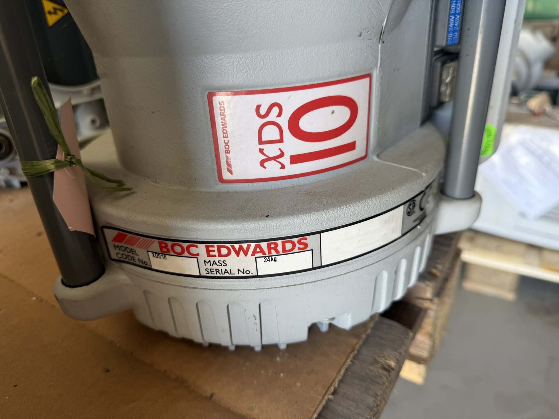 Foto Verwendet EDWARDS XDS10 Zum Verkauf