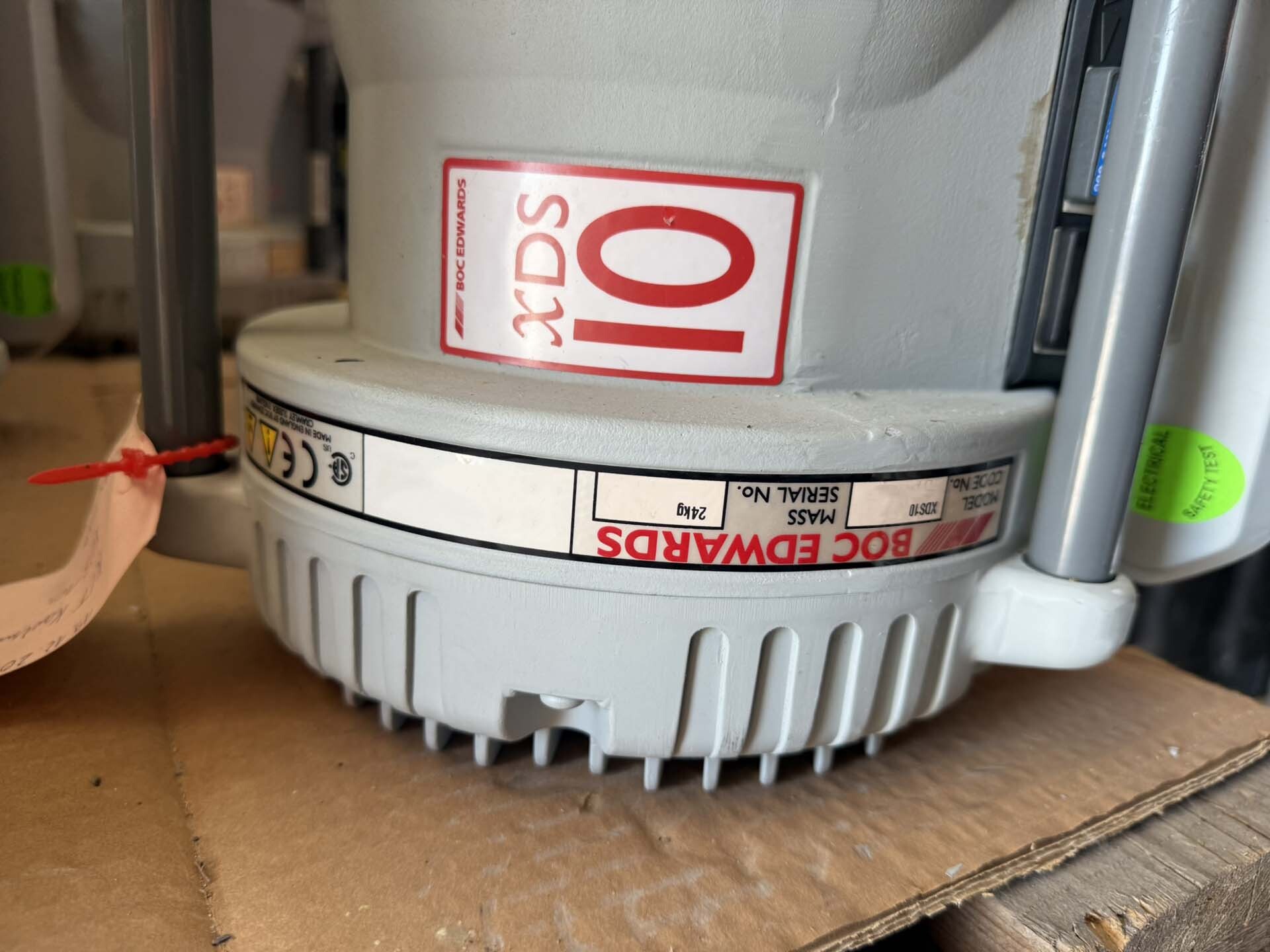 Foto Verwendet EDWARDS XDS10 Zum Verkauf