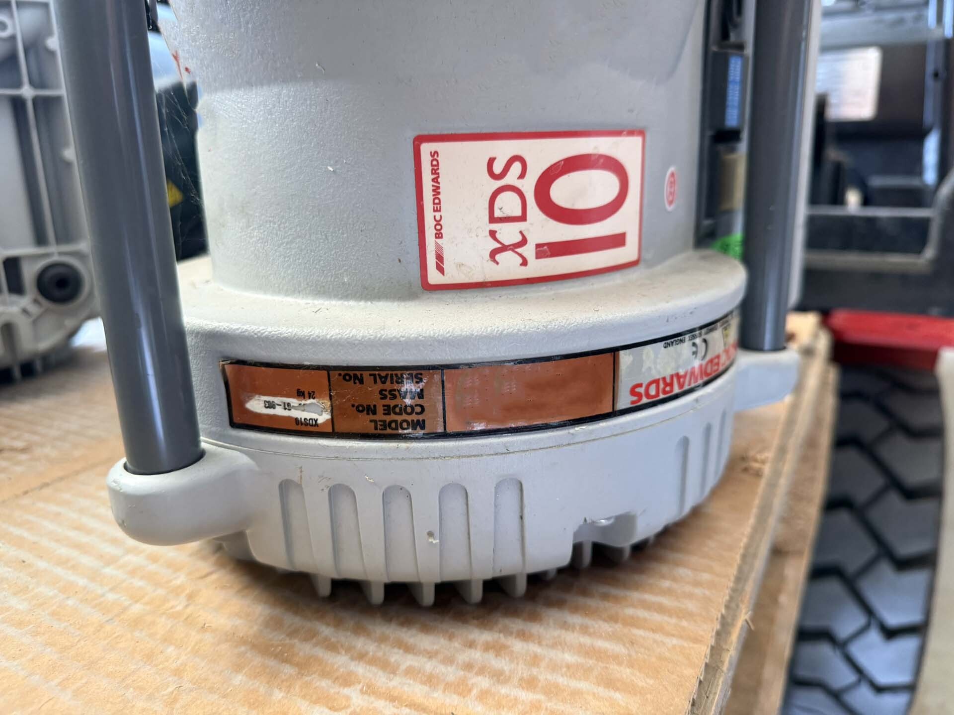 Foto Verwendet EDWARDS XDS10 Zum Verkauf