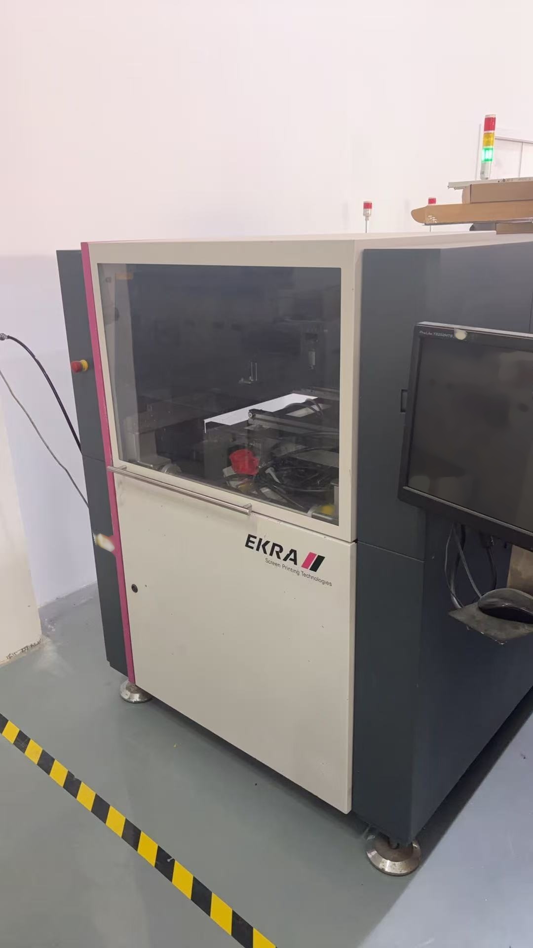 Photo Used EKRA Serio 4000 For Sale
