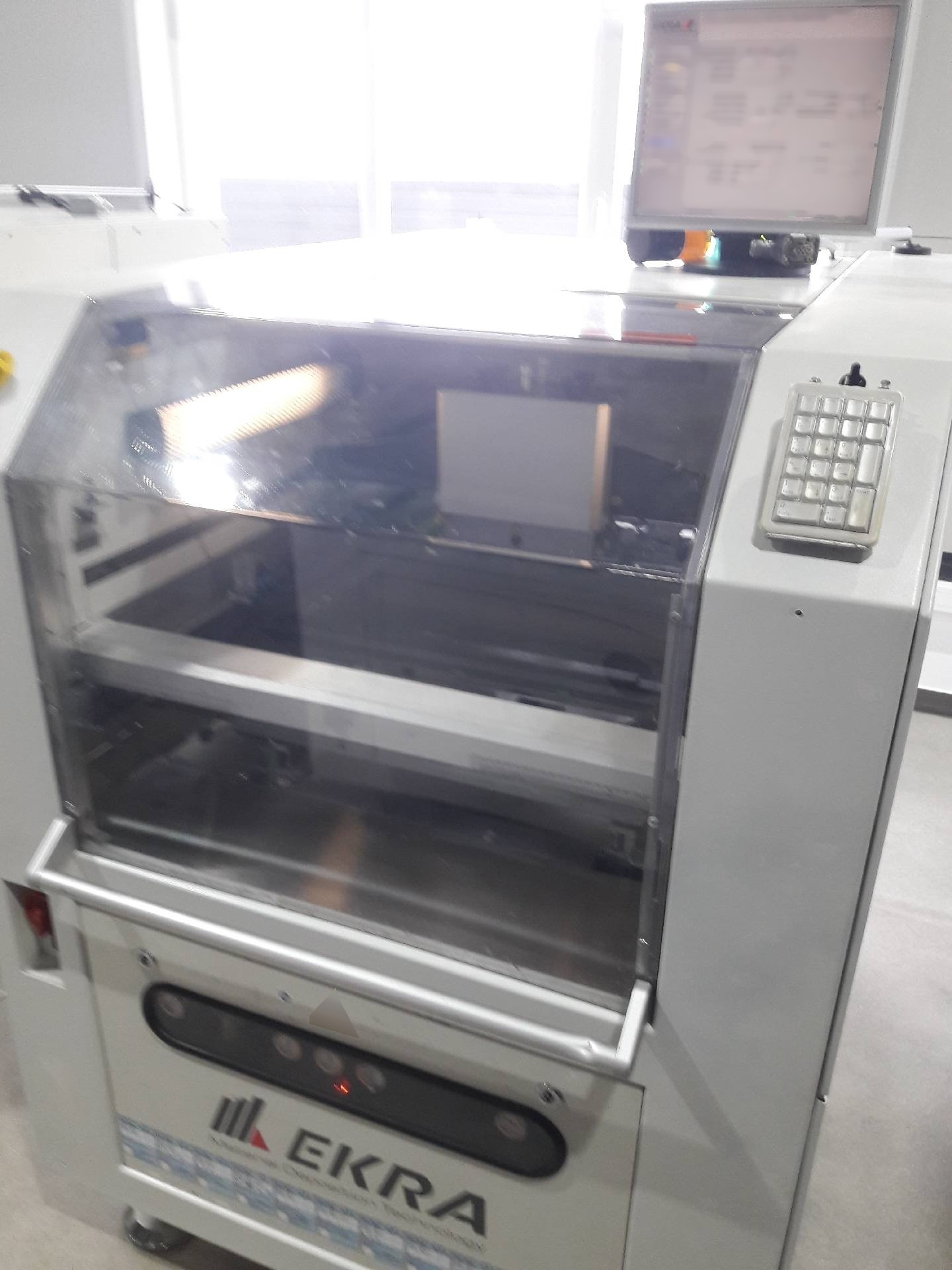 圖為 已使用的 EKRA X5 待售