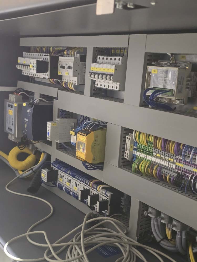 图为 已使用的 EKRA XL45 待售