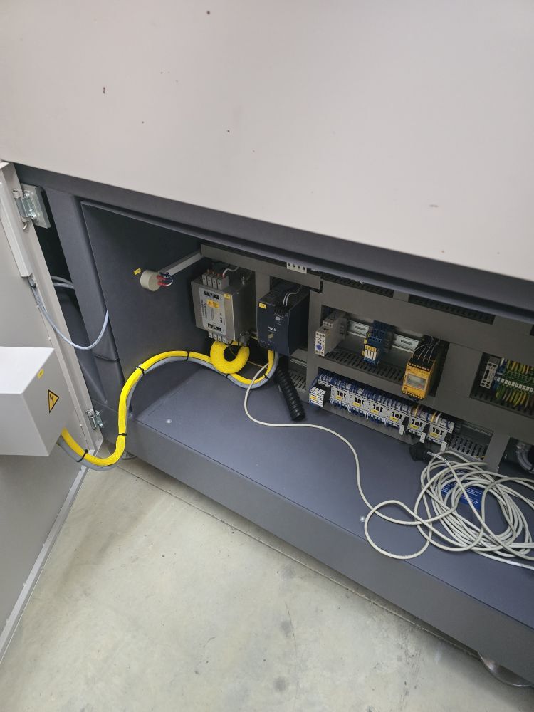 图为 已使用的 EKRA XL45 待售