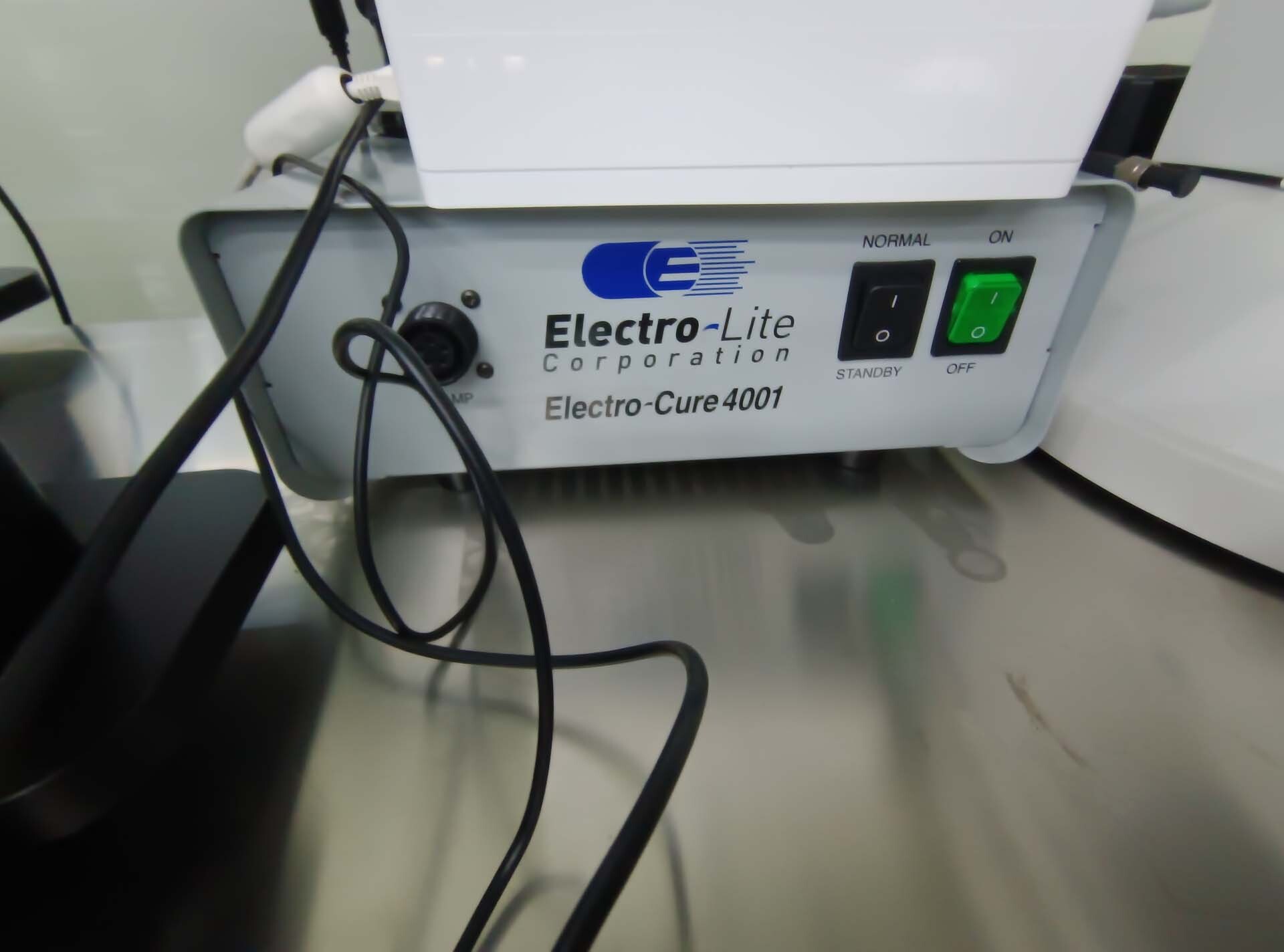 Foto Verwendet ELECTRO-LITE CORPORATION ELECTRO CURE 4001 Zum Verkauf