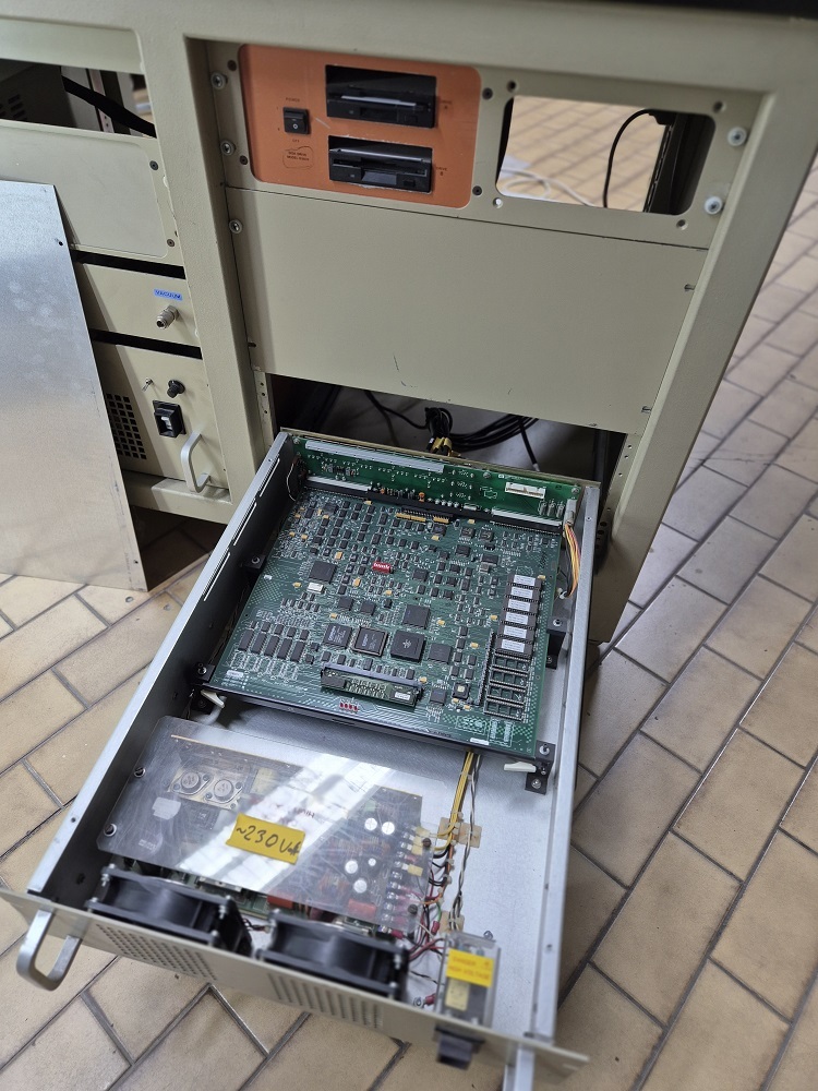 사진 사용됨 ELECTROGLAS / EG 2001CX 판매용