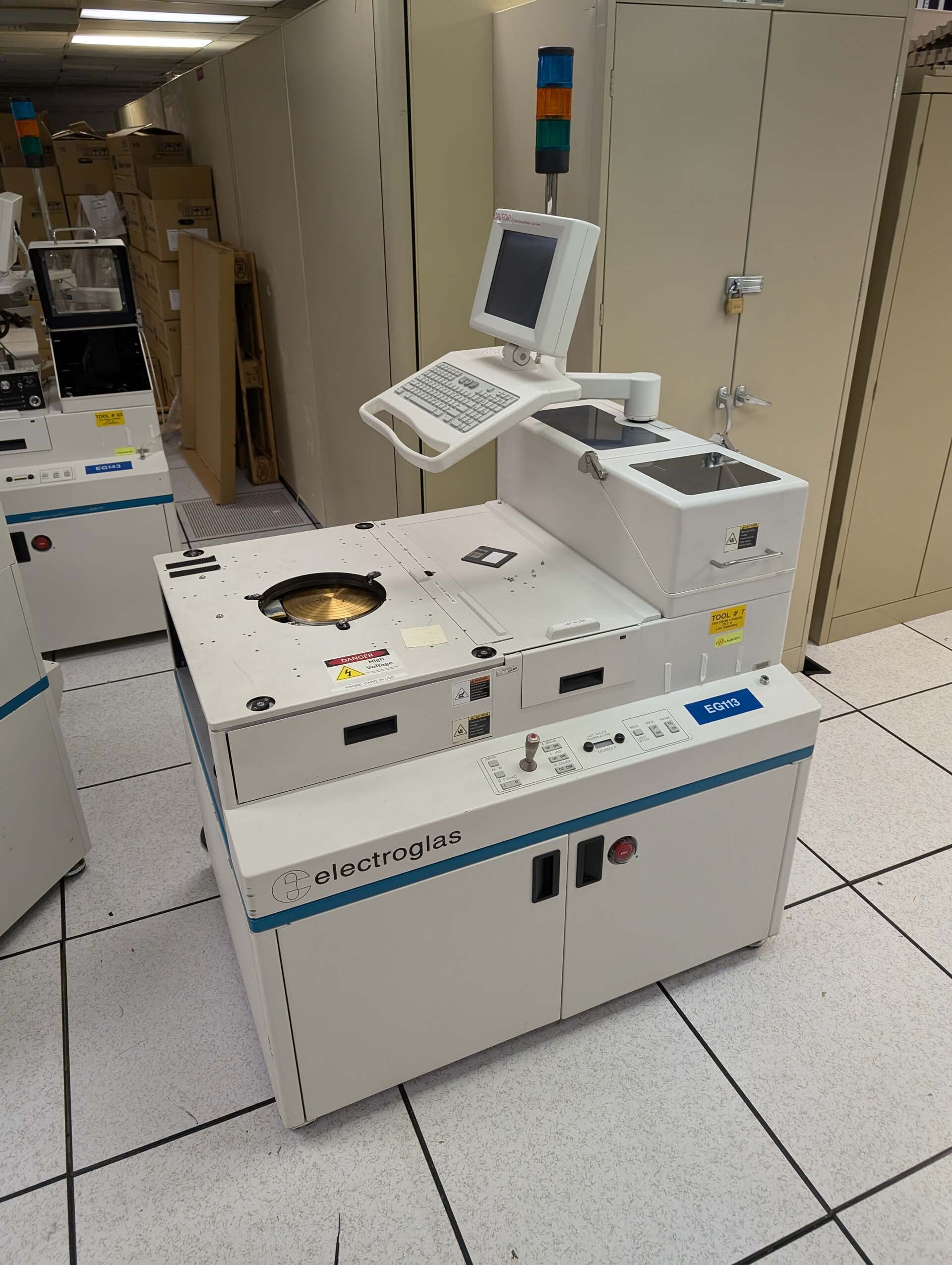 Photo Used ELECTROGLAS / EG 4090 For Sale
