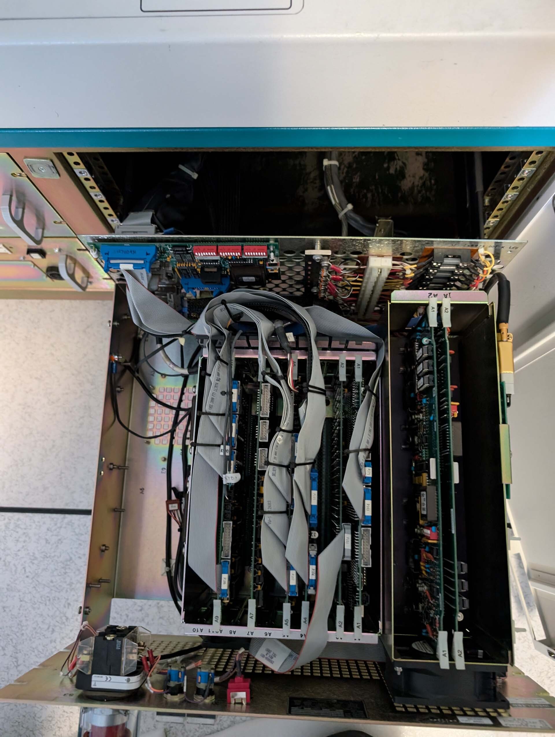 Photo Used ELECTROGLAS / EG 4090 For Sale