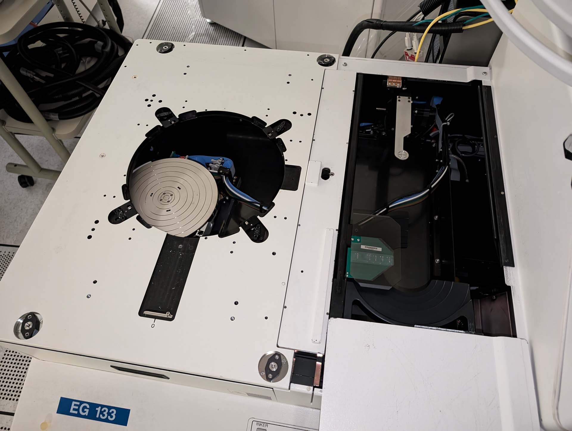 Photo Used ELECTROGLAS / EG 4090 For Sale