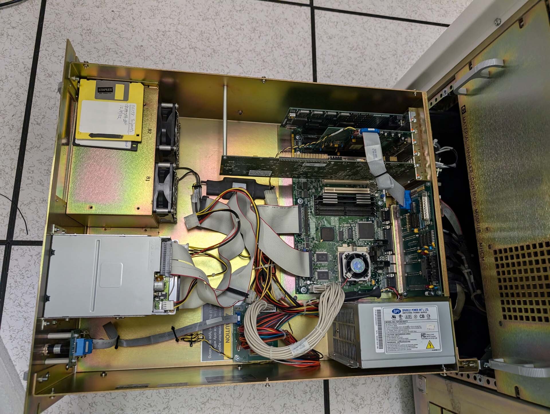 Photo Used ELECTROGLAS / EG 4090 For Sale