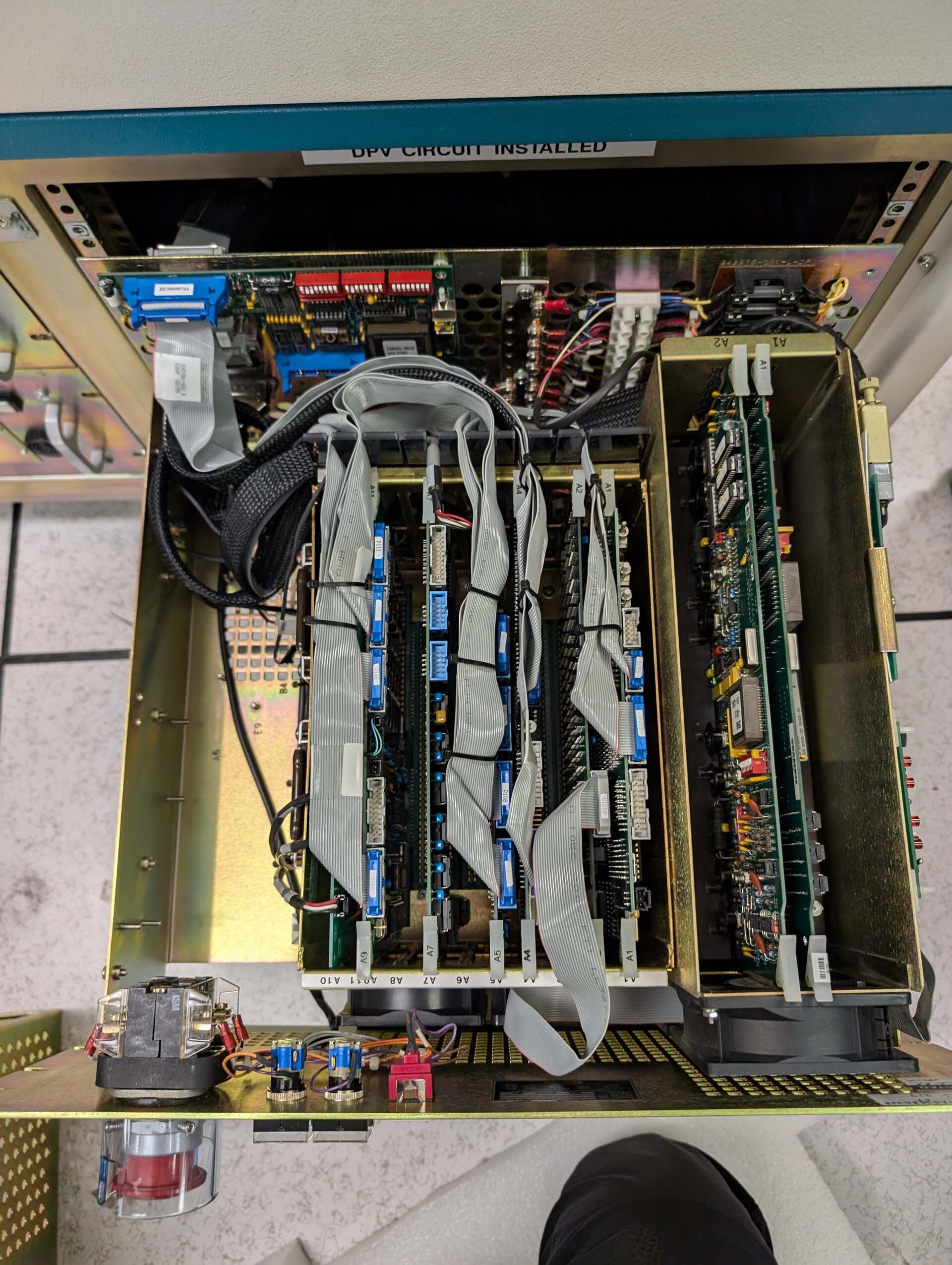 Photo Used ELECTROGLAS / EG 4090 For Sale