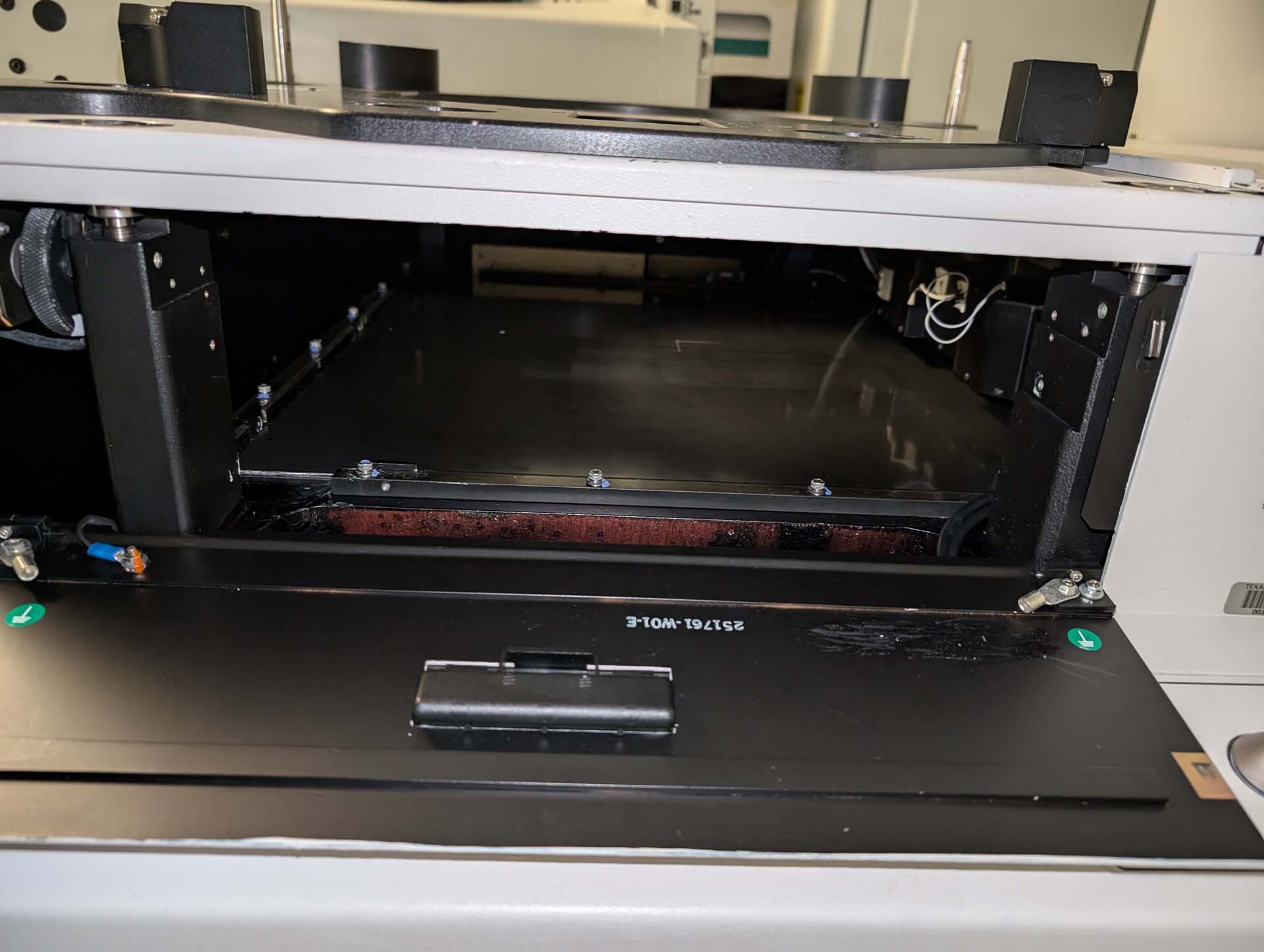 Photo Utilisé ELECTROGLAS / EG 4090 À vendre