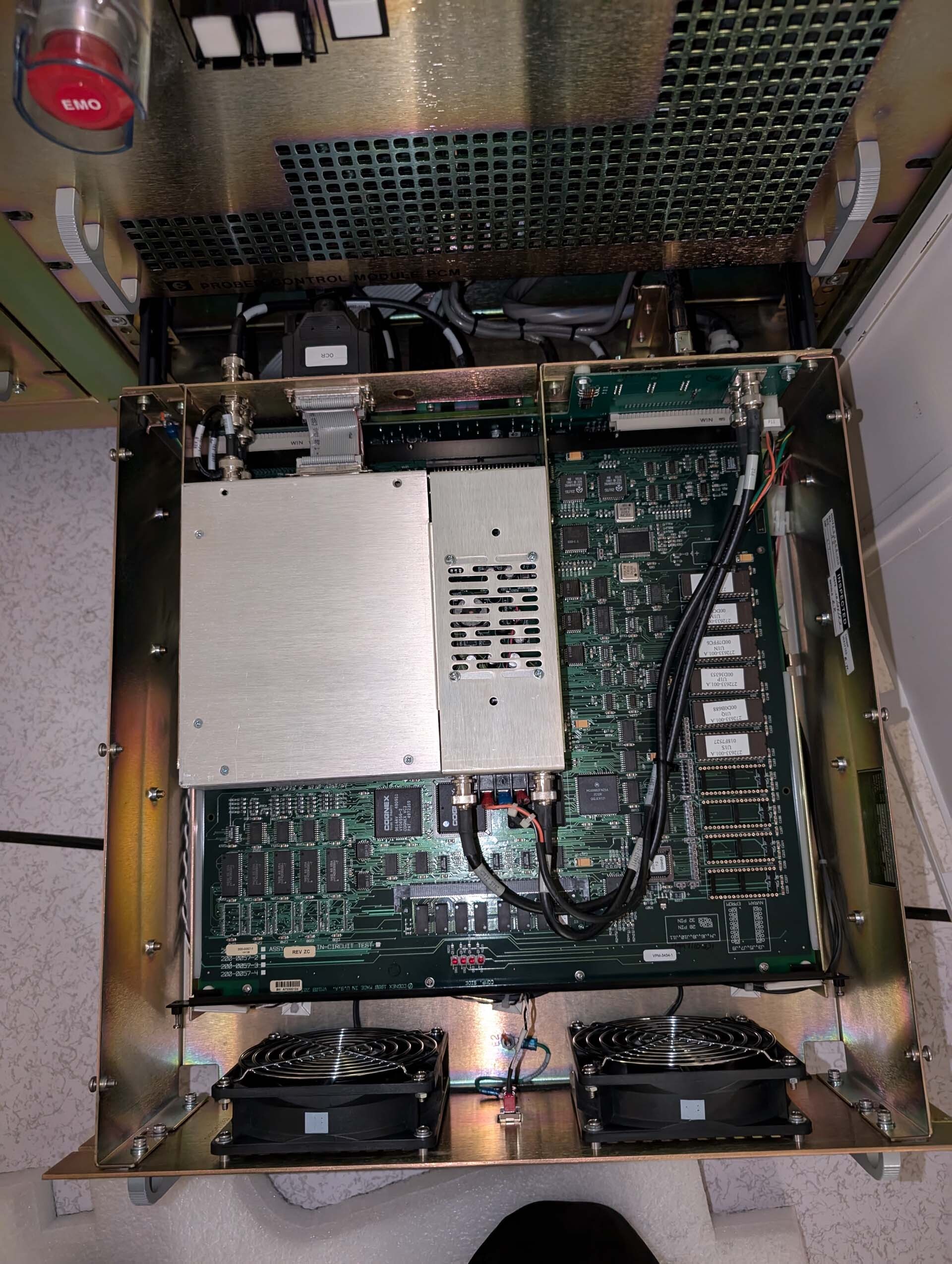 Photo Used ELECTROGLAS / EG 4090 For Sale