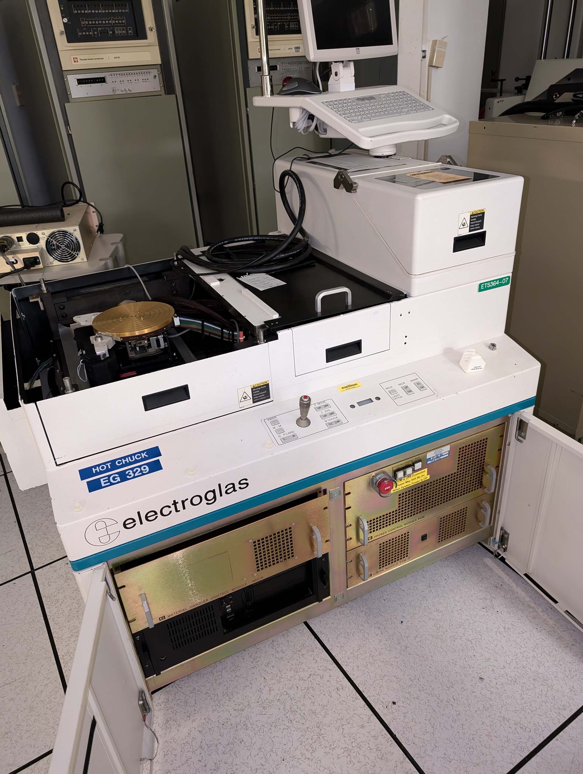 Photo Used ELECTROGLAS / EG 4090 For Sale