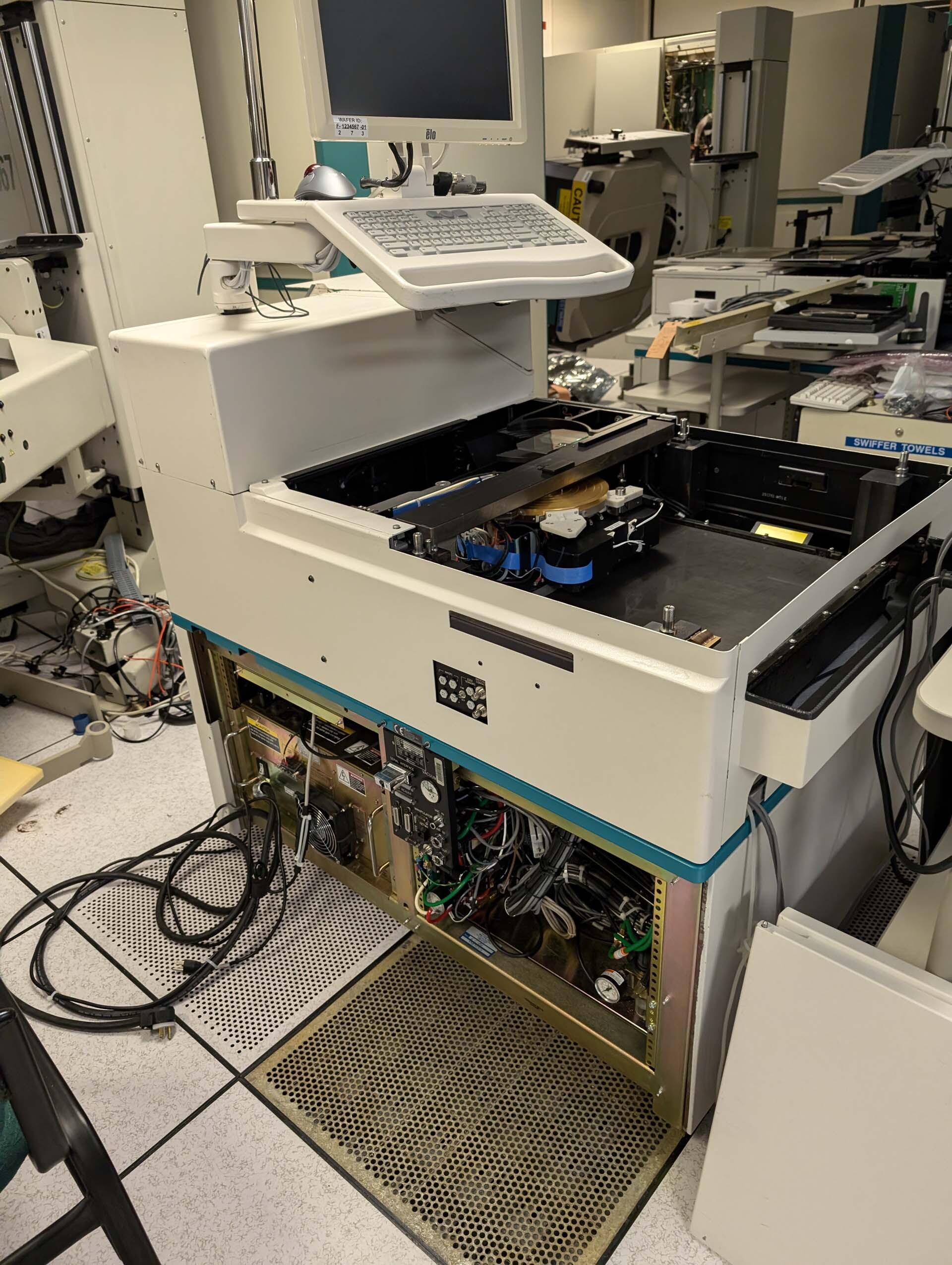 Photo Used ELECTROGLAS / EG 4090 For Sale