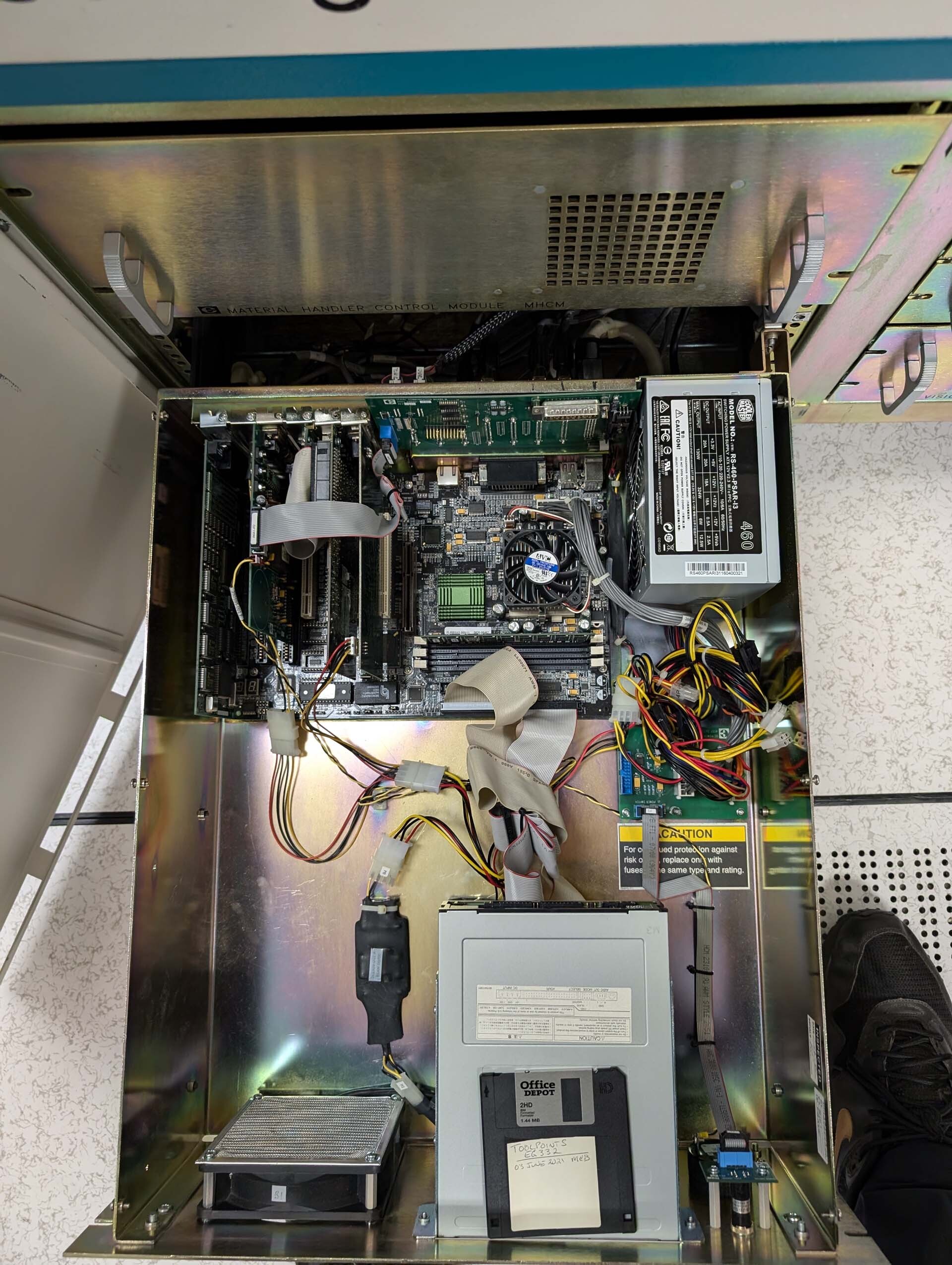 Photo Used ELECTROGLAS / EG 4090 For Sale