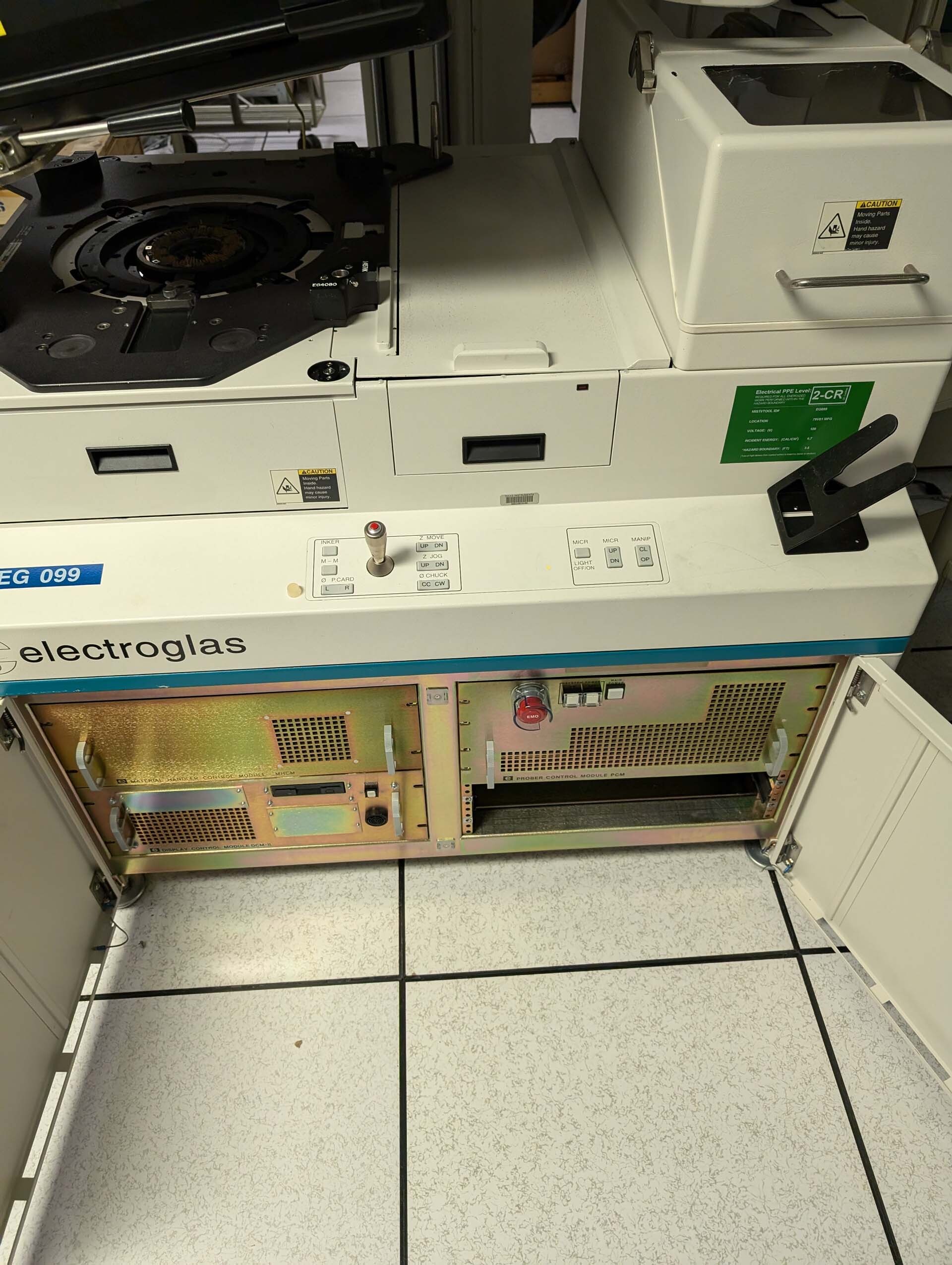 Photo Used ELECTROGLAS / EG 4090 For Sale