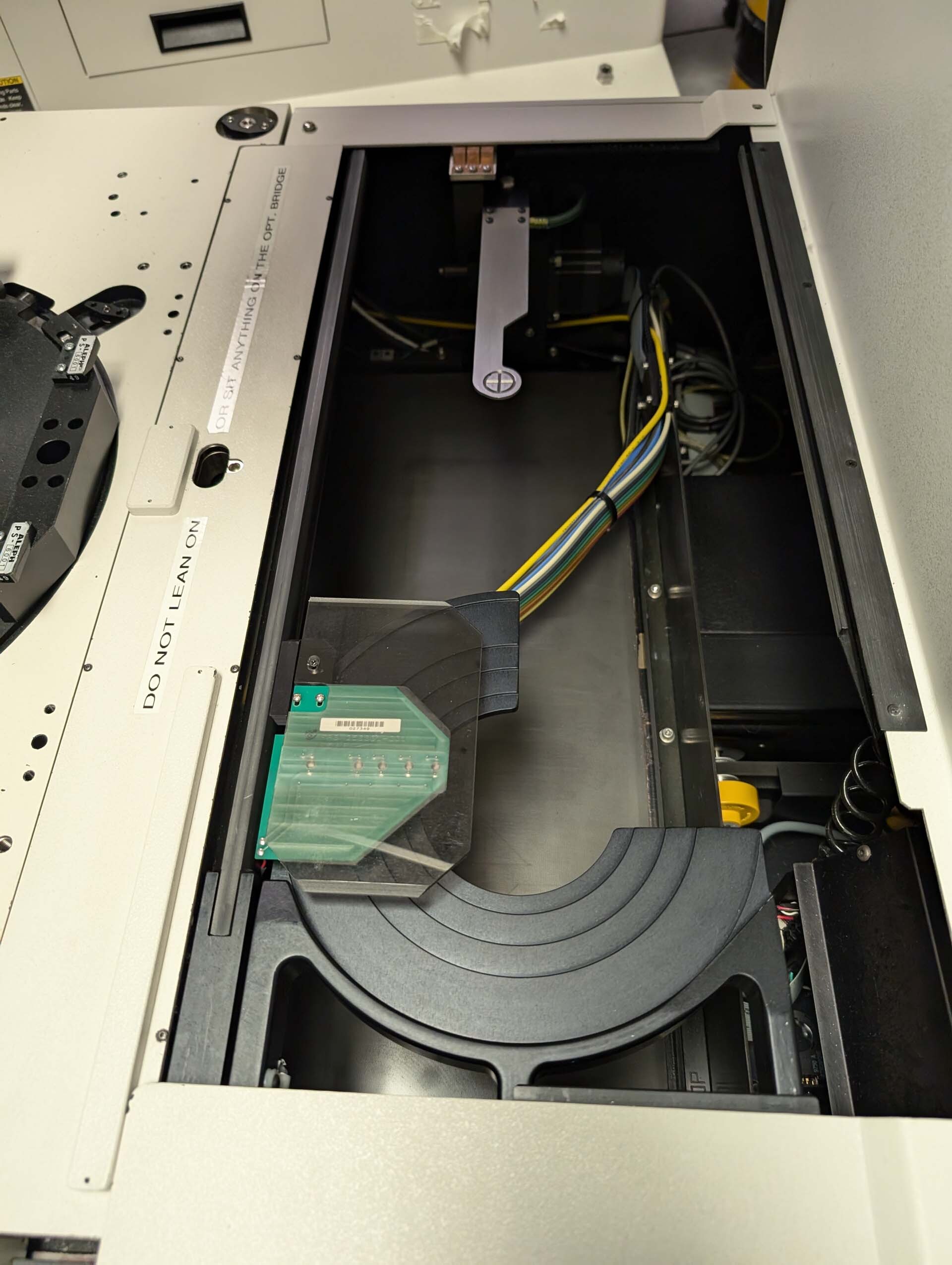 Photo Used ELECTROGLAS / EG 4090 For Sale
