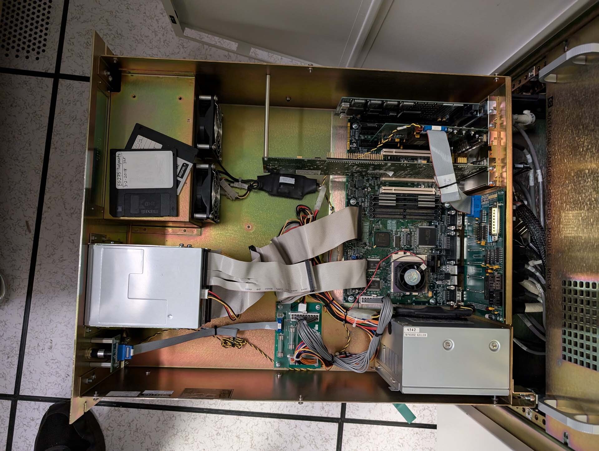 Photo Utilisé ELECTROGLAS / EG 4090 À vendre