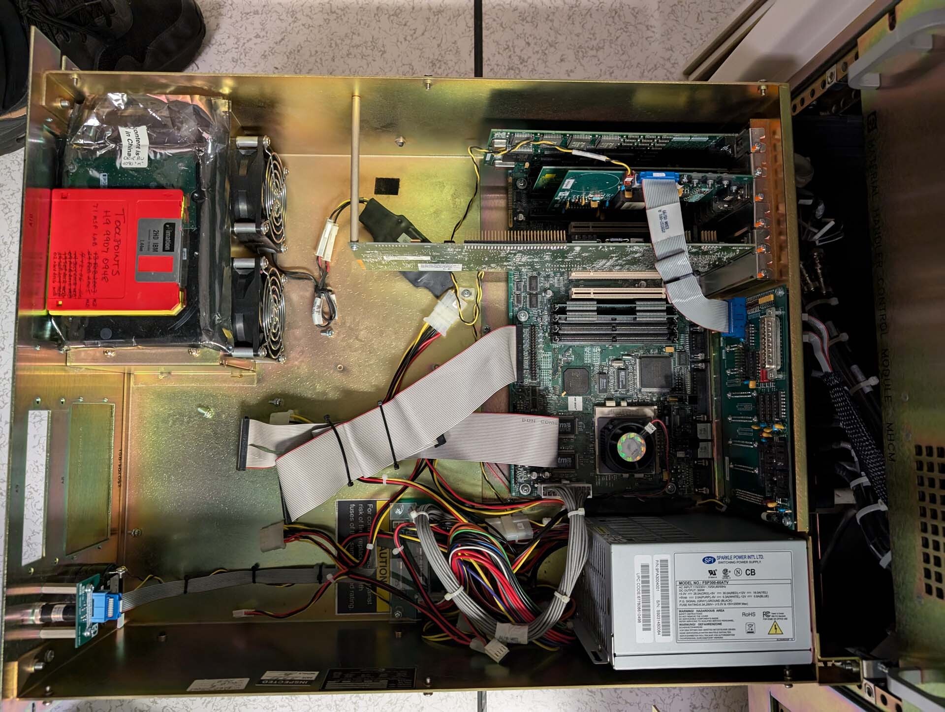 Photo Used ELECTROGLAS / EG 4090 For Sale