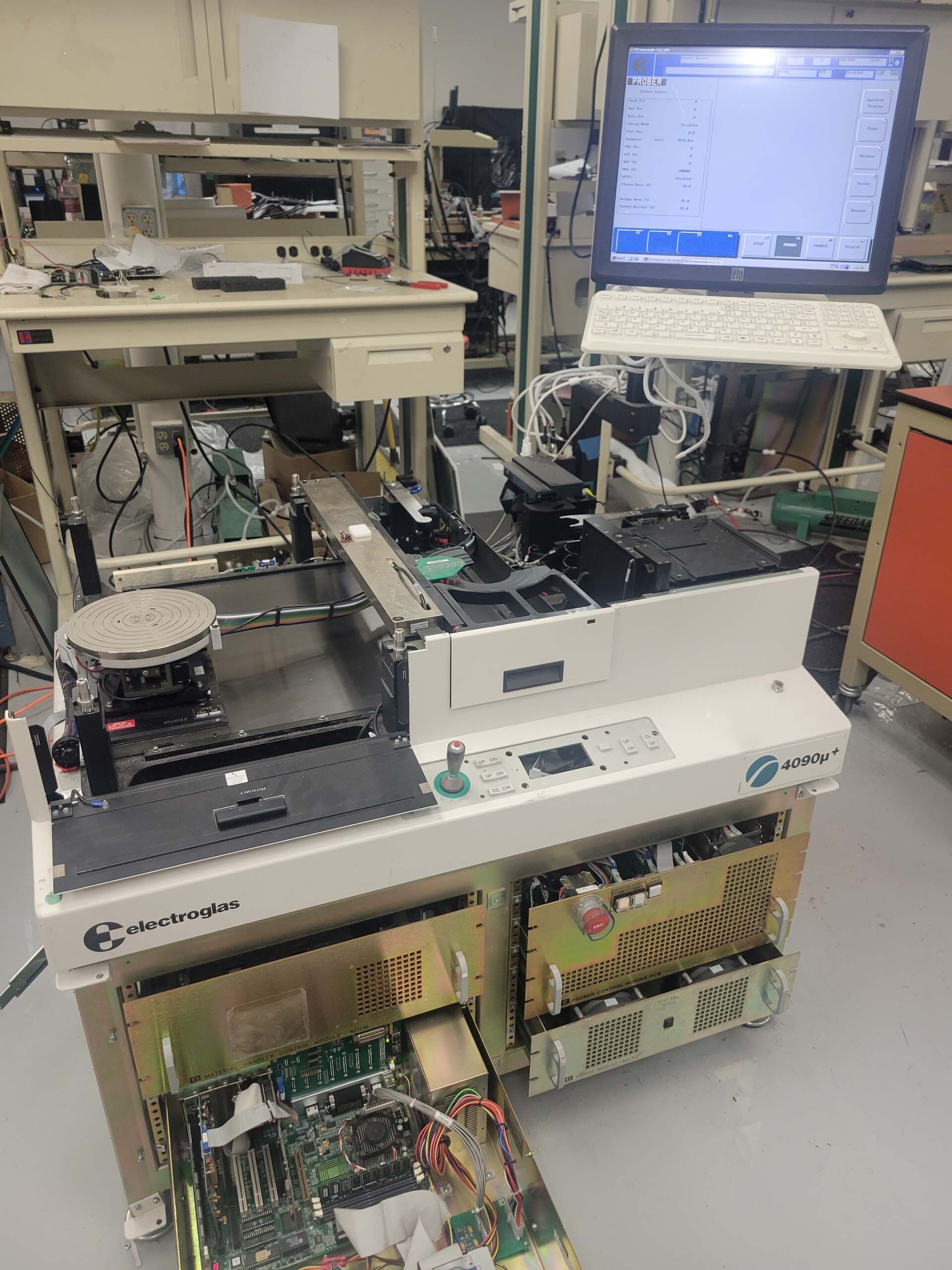 Photo Used ELECTROGLAS / EG 4090 For Sale