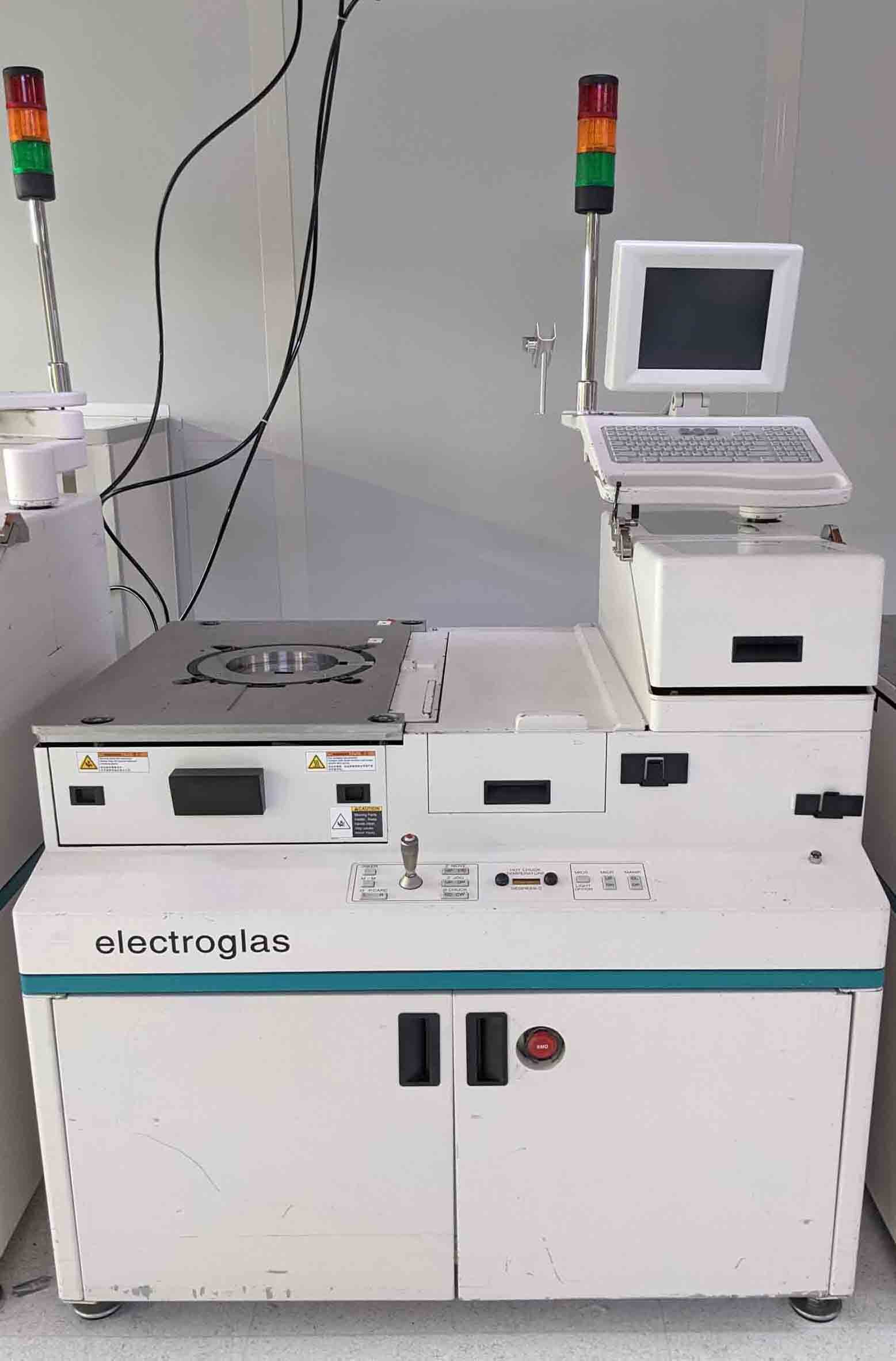 Foto Verwendet ELECTROGLAS / EG 4090u Zum Verkauf