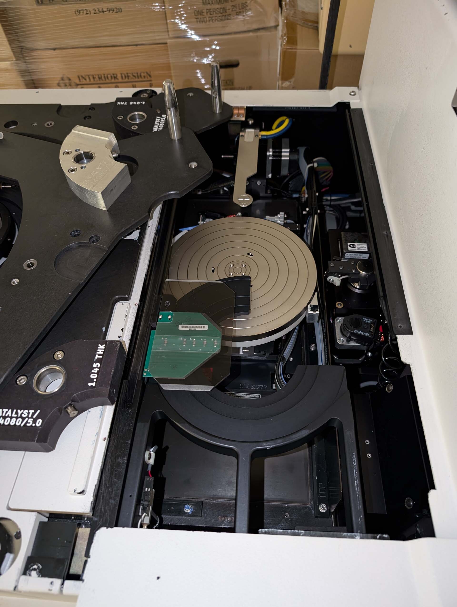 Photo Used ELECTROGLAS / EG 4090u For Sale