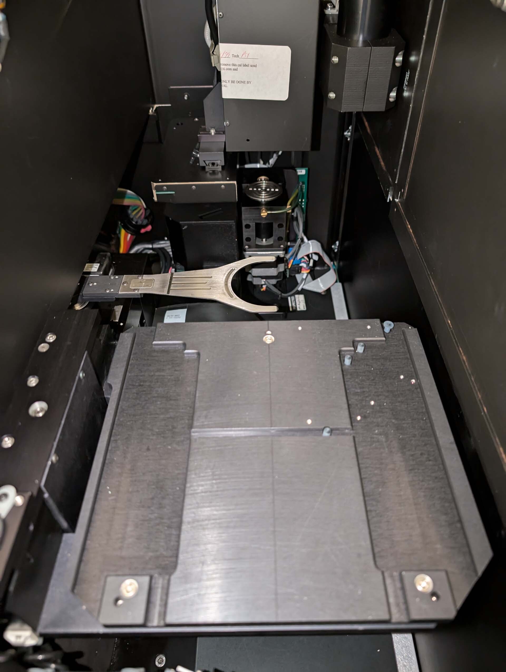 Photo Used ELECTROGLAS / EG 4090u For Sale