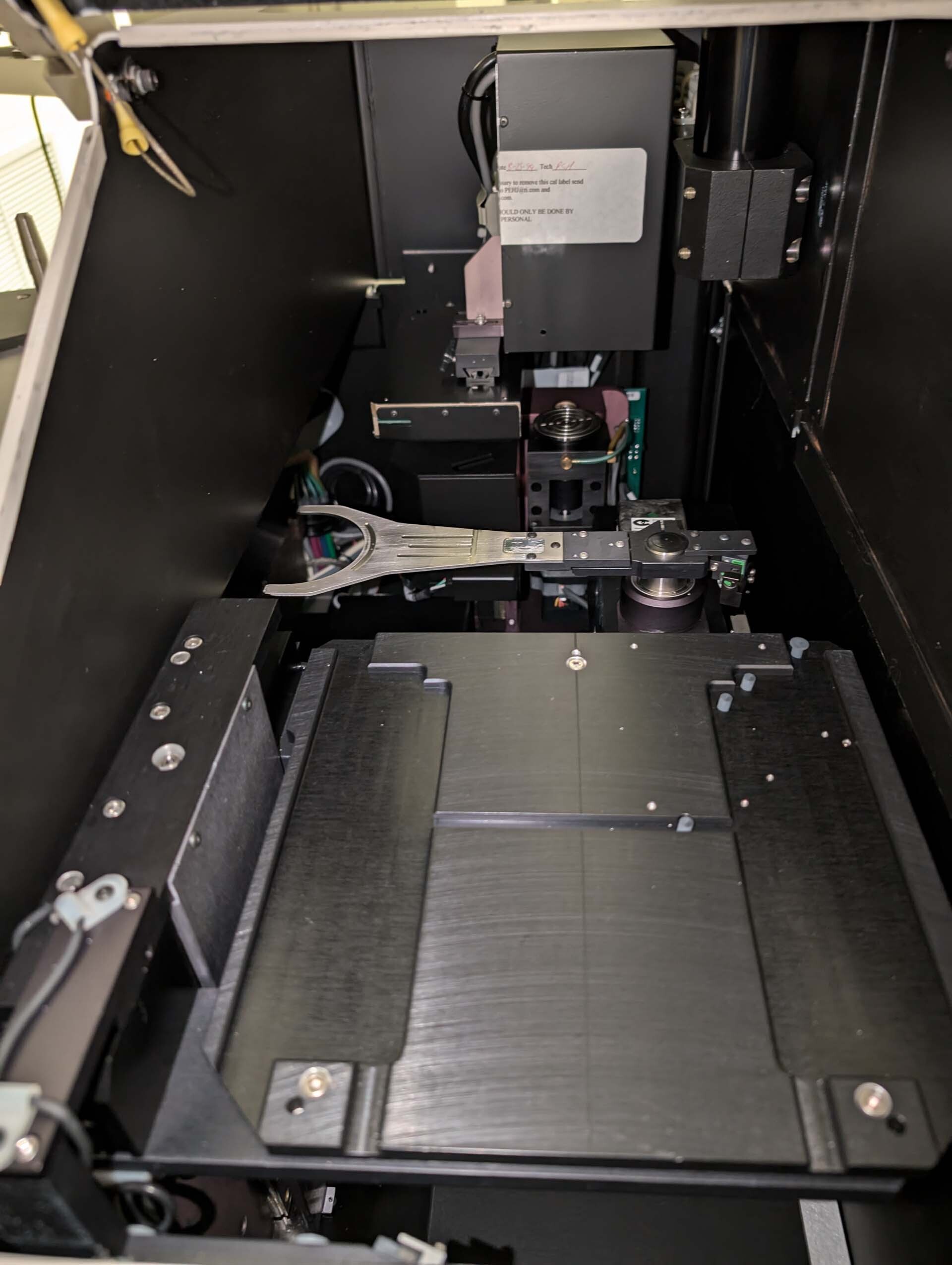 Photo Used ELECTROGLAS / EG 4090u For Sale