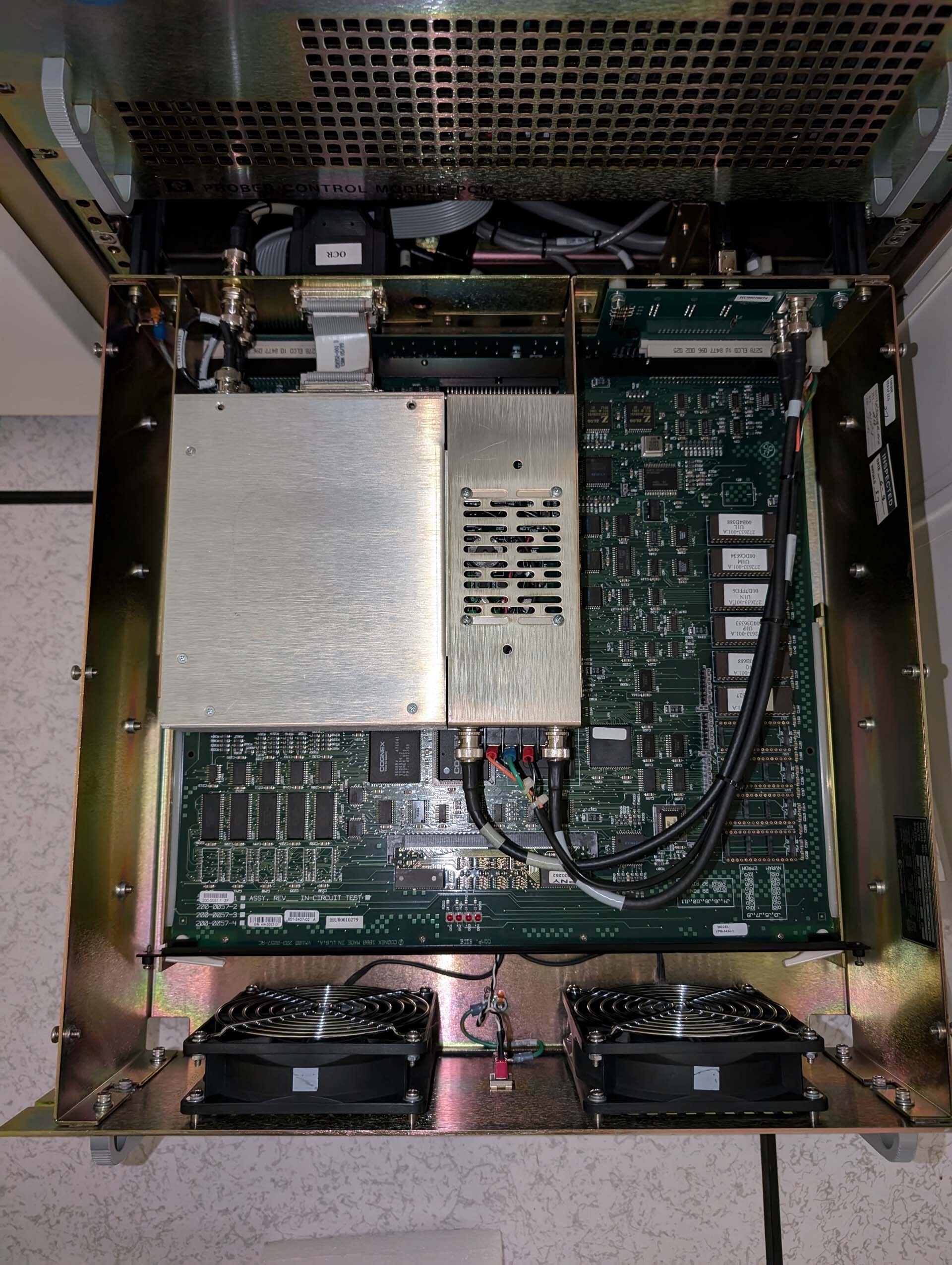 Photo Used ELECTROGLAS / EG 4090u For Sale
