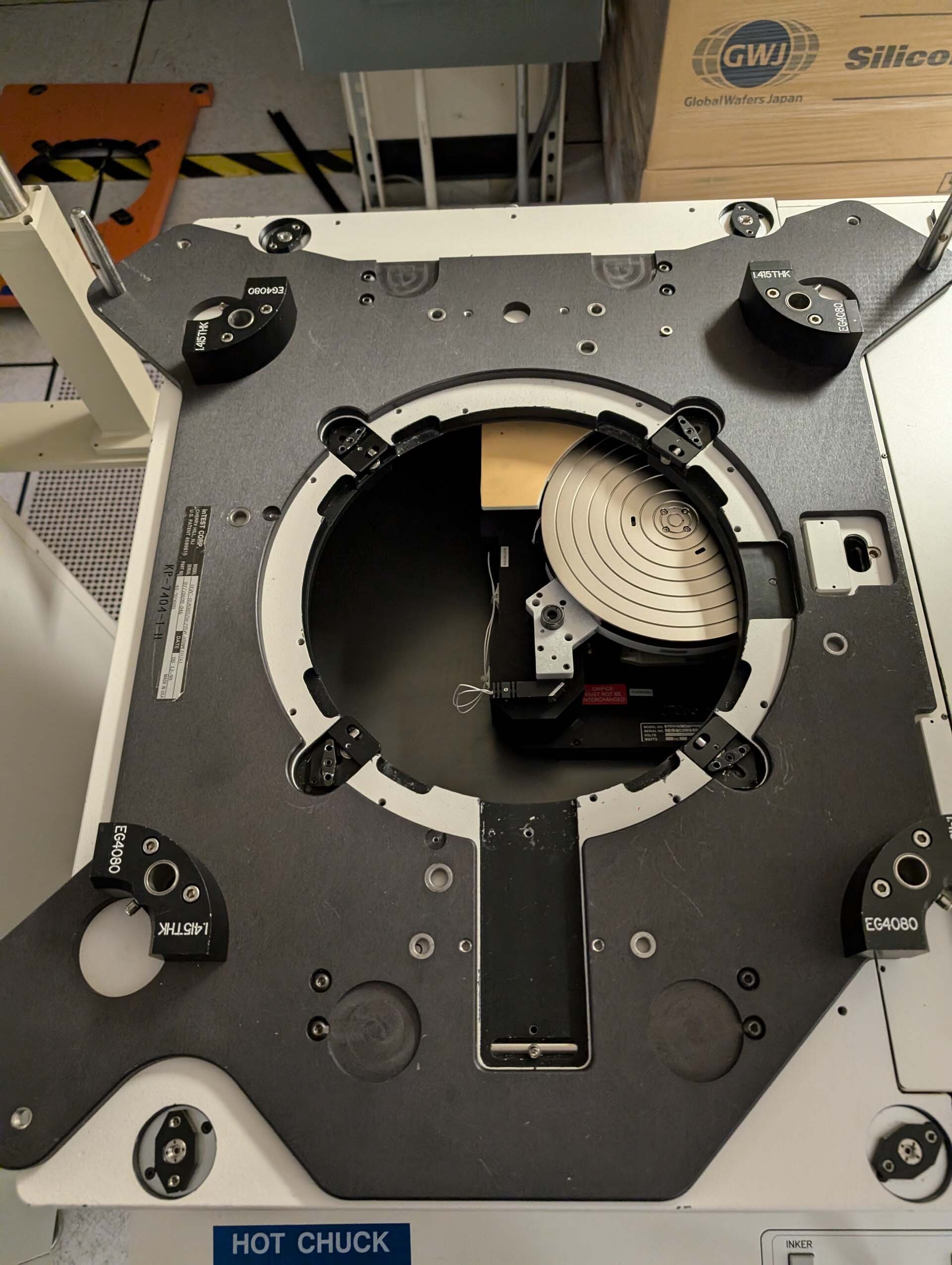 Photo Used ELECTROGLAS / EG 4090u For Sale