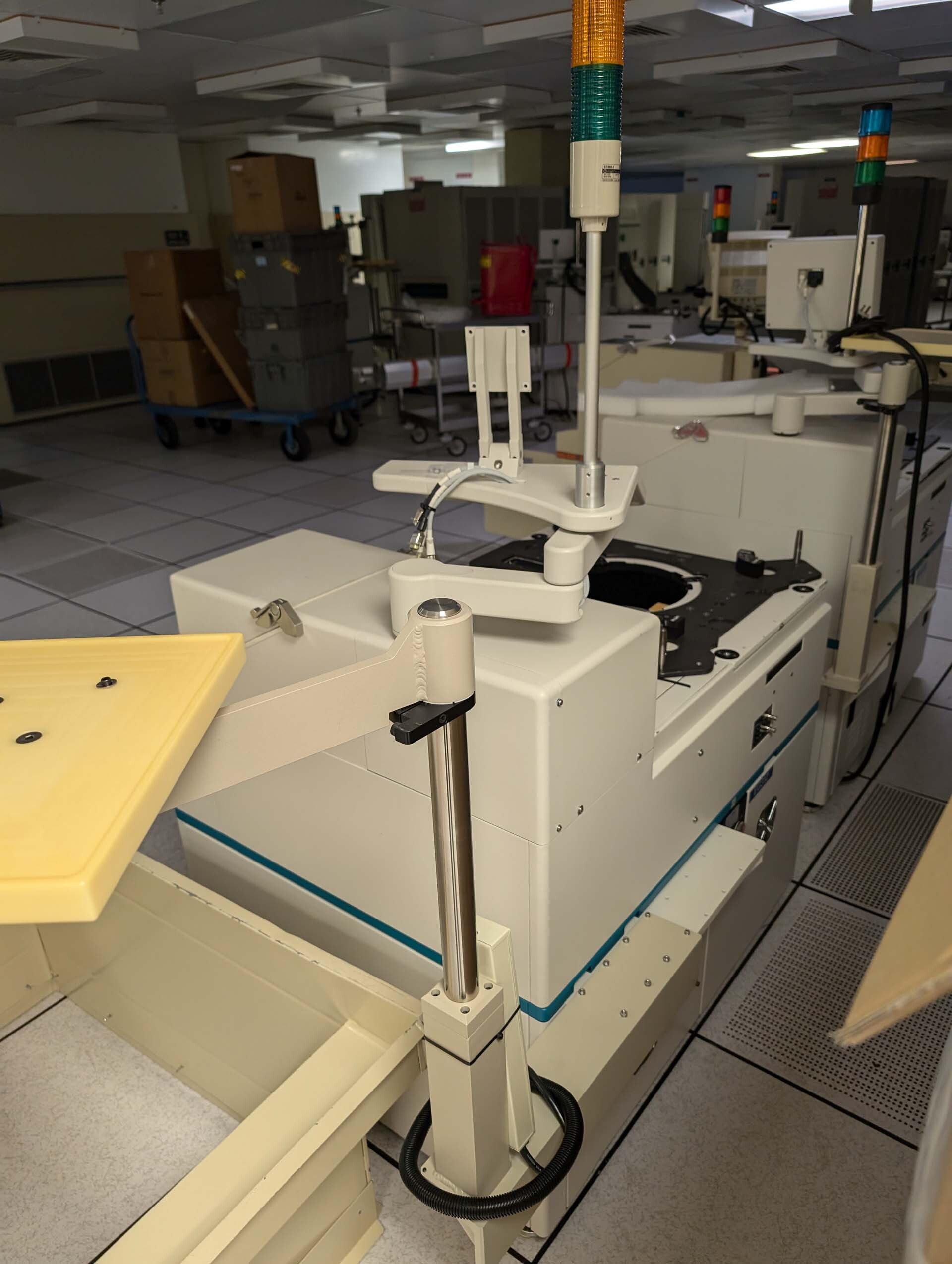 Photo Used ELECTROGLAS / EG 4090u For Sale