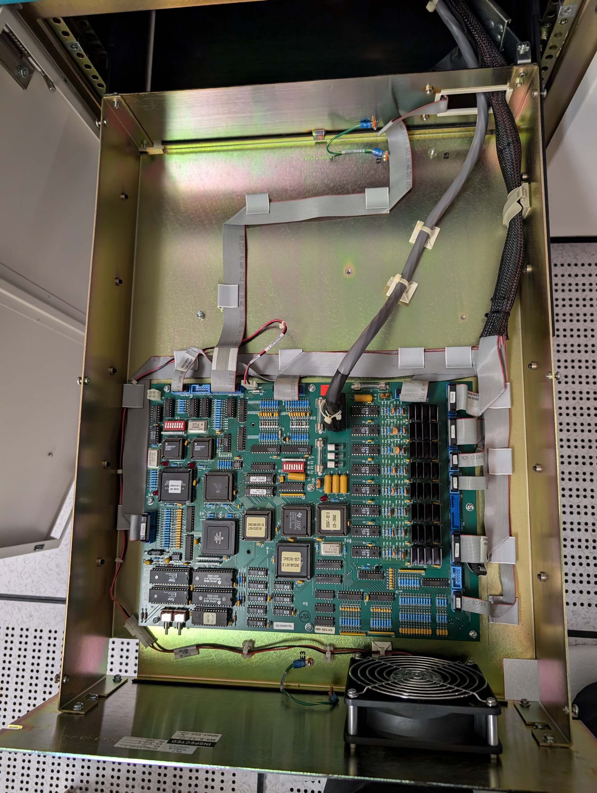 Photo Used ELECTROGLAS / EG 4090u For Sale