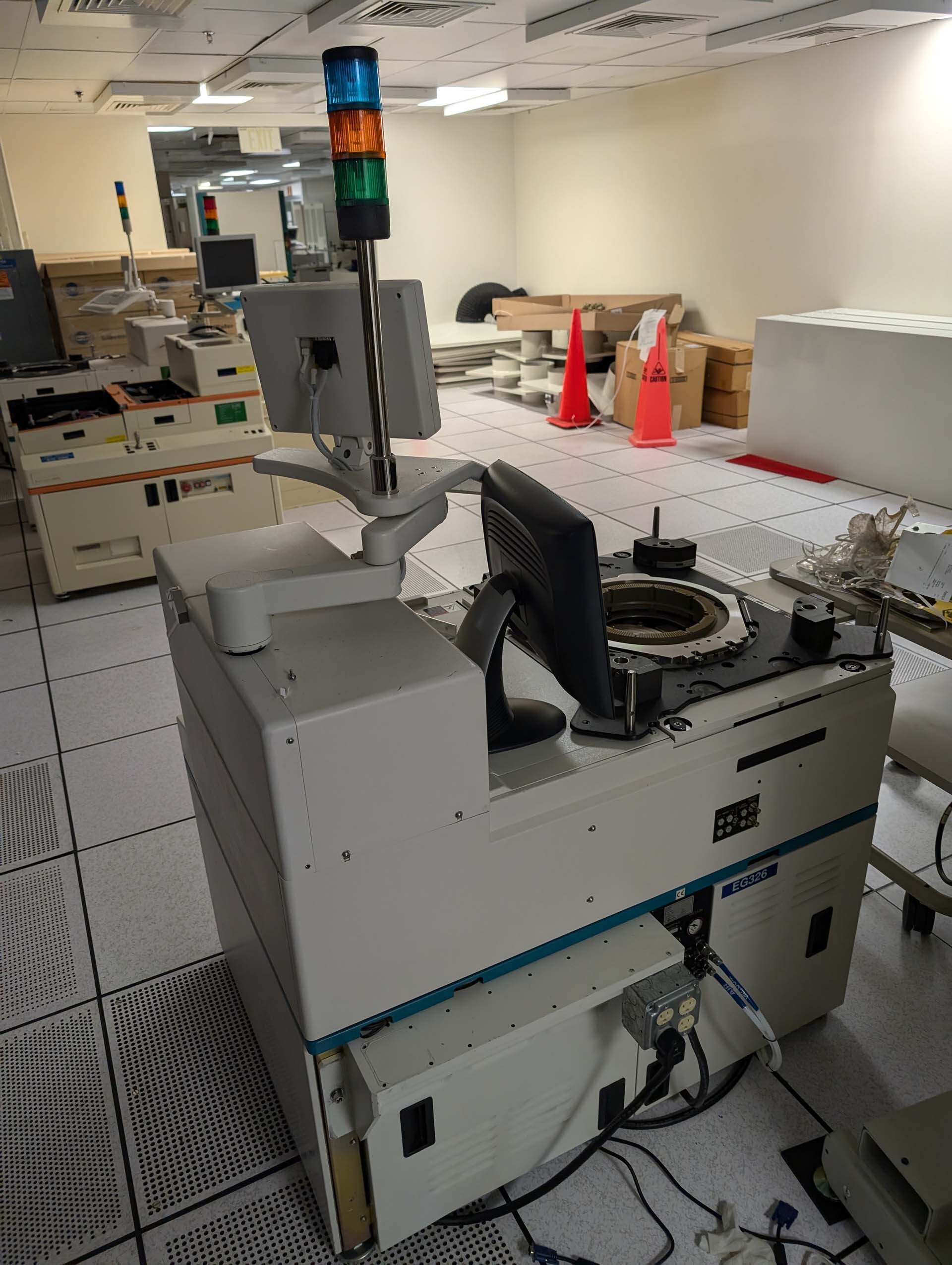 Photo Used ELECTROGLAS / EG 4090u For Sale