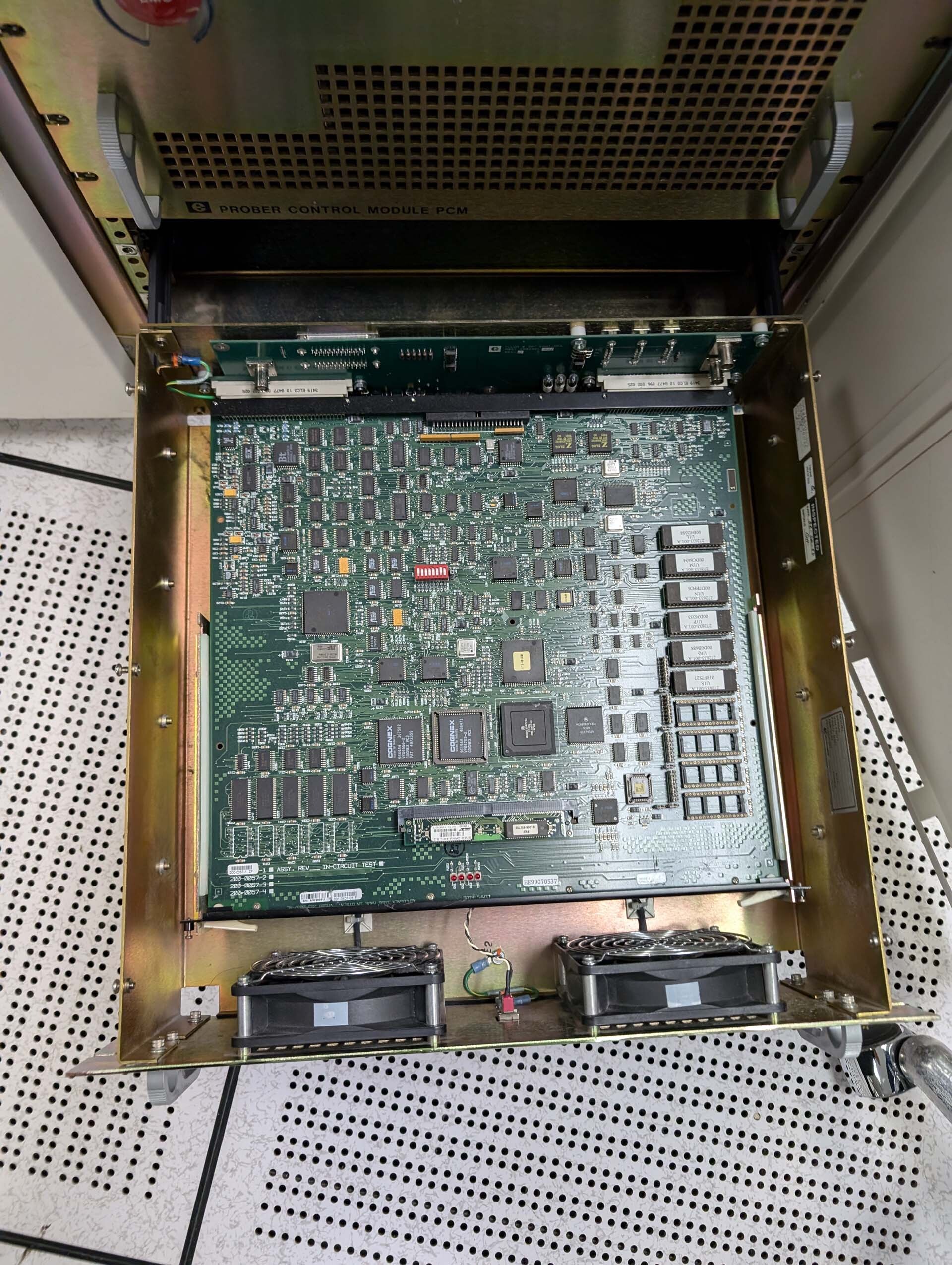 Photo Used ELECTROGLAS / EG 4090u For Sale