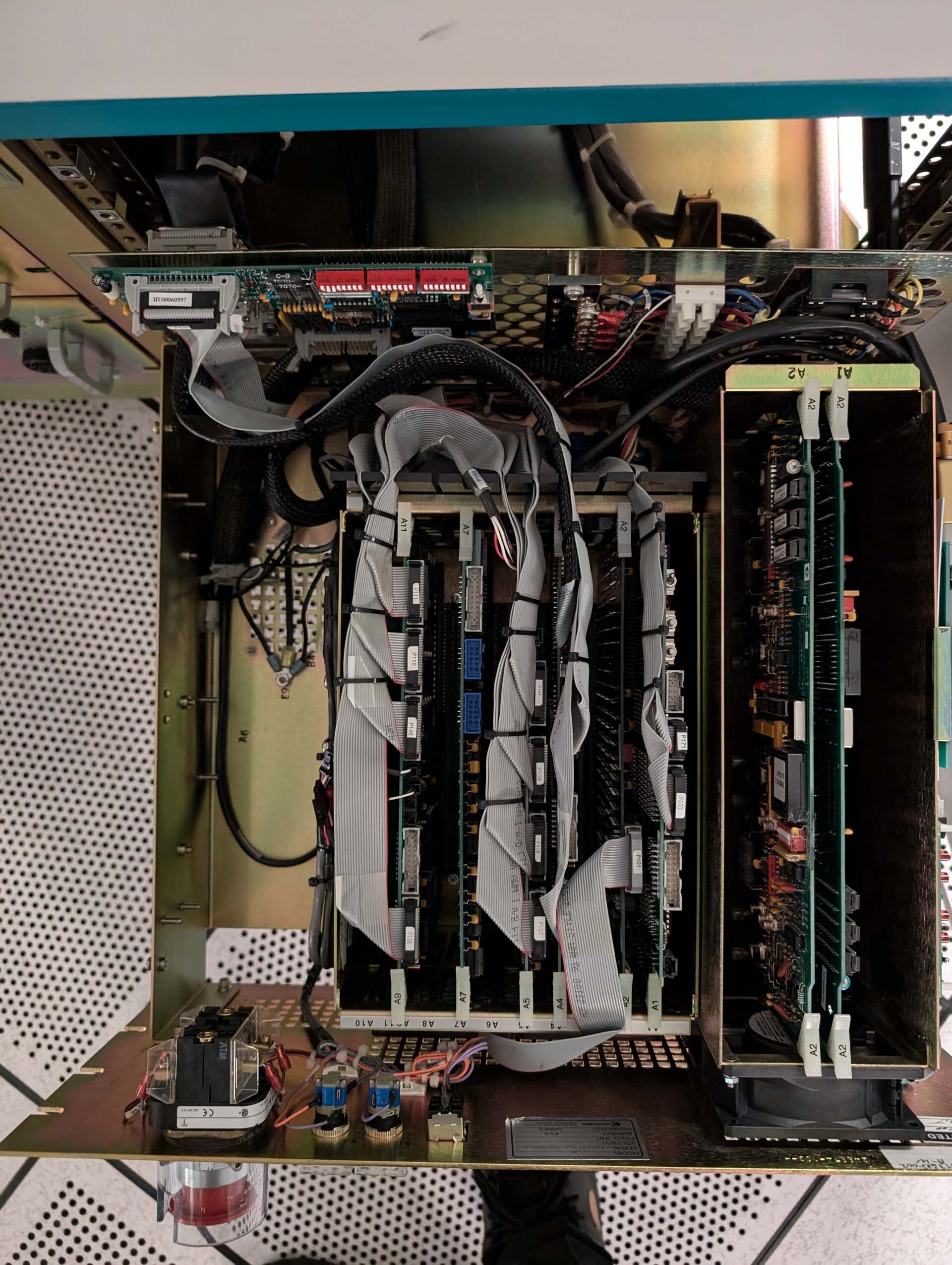 Photo Used ELECTROGLAS / EG 4090u For Sale