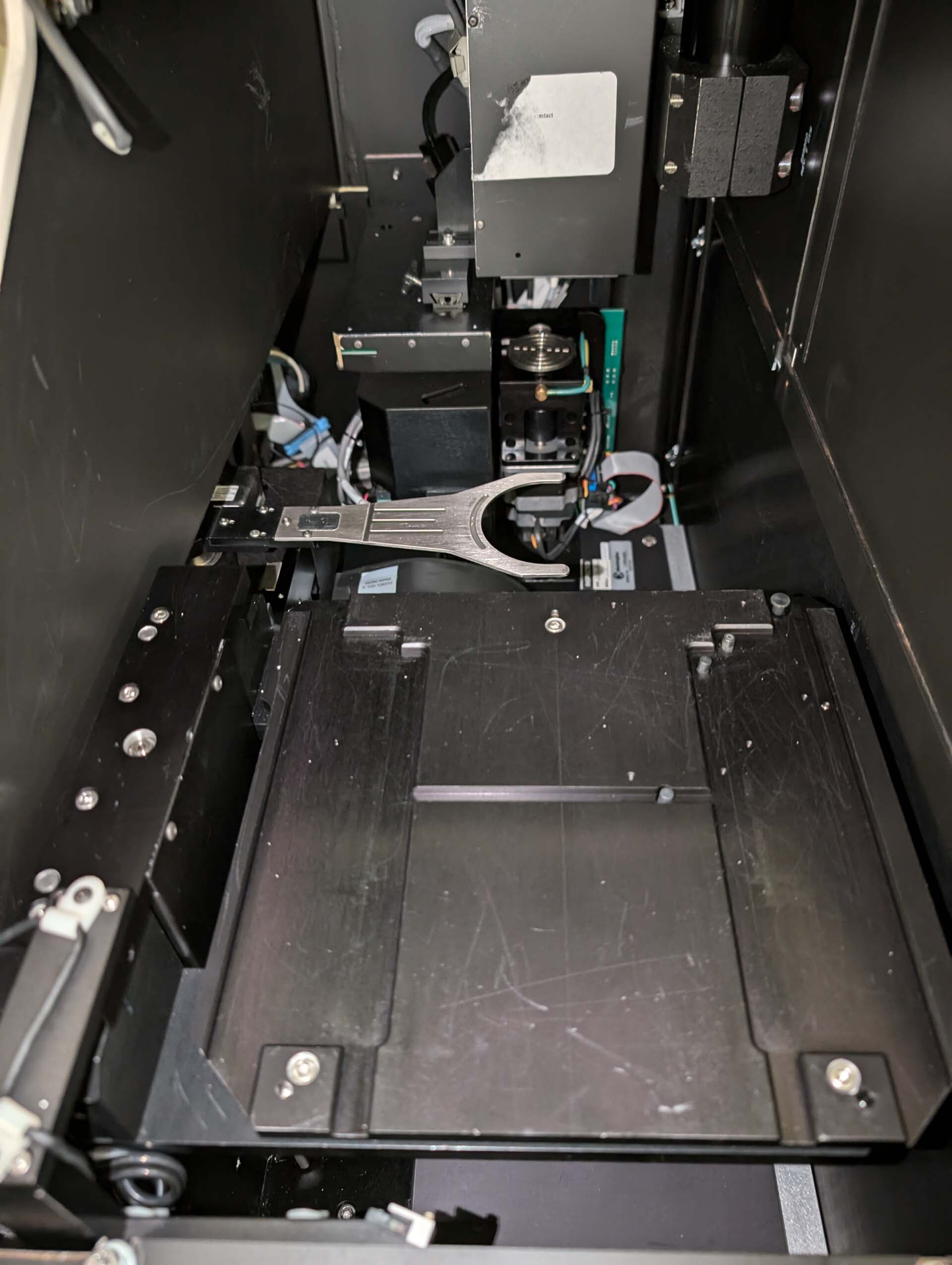 Photo Used ELECTROGLAS / EG 4090u For Sale