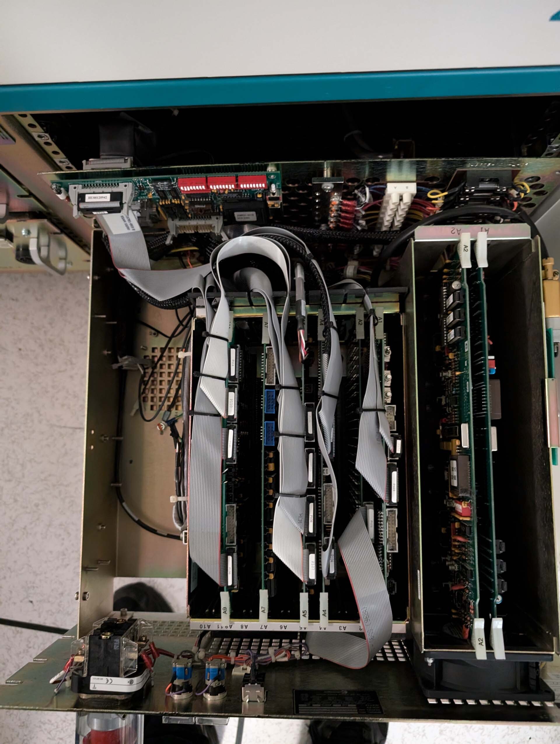 Photo Used ELECTROGLAS / EG 4090u For Sale