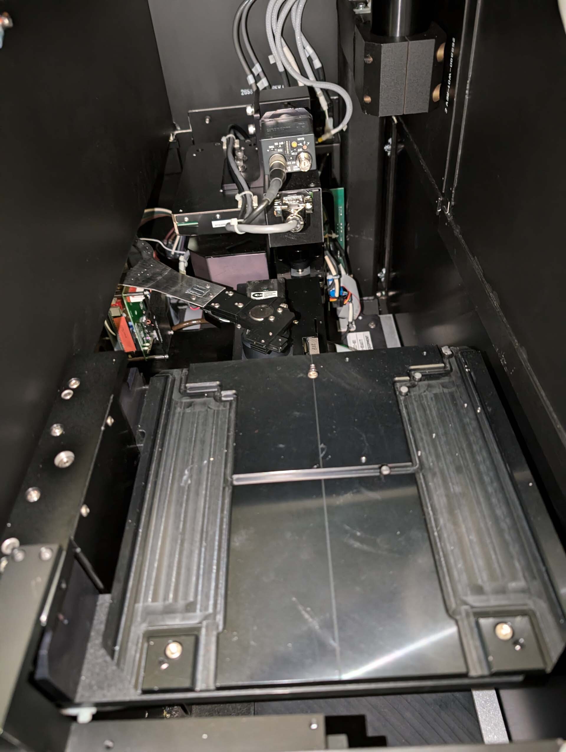 Photo Used ELECTROGLAS / EG 4090u For Sale