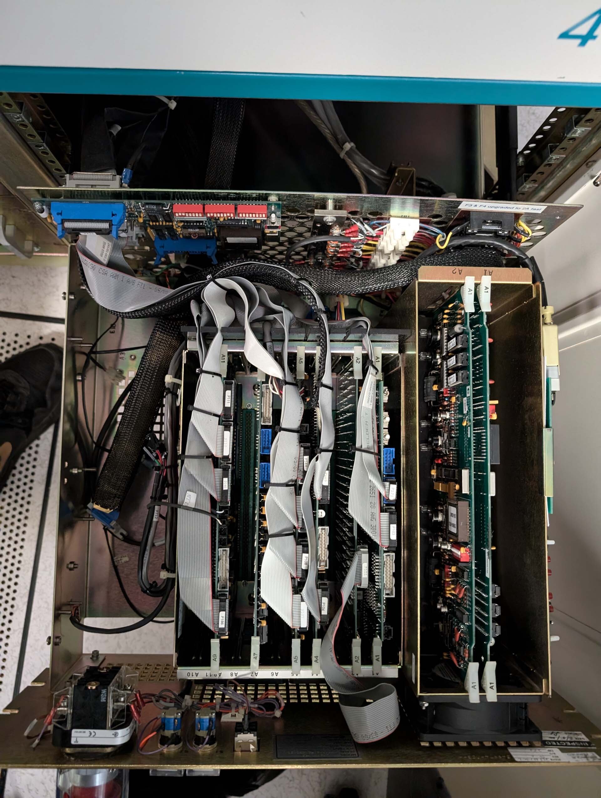 Photo Used ELECTROGLAS / EG 4090u For Sale