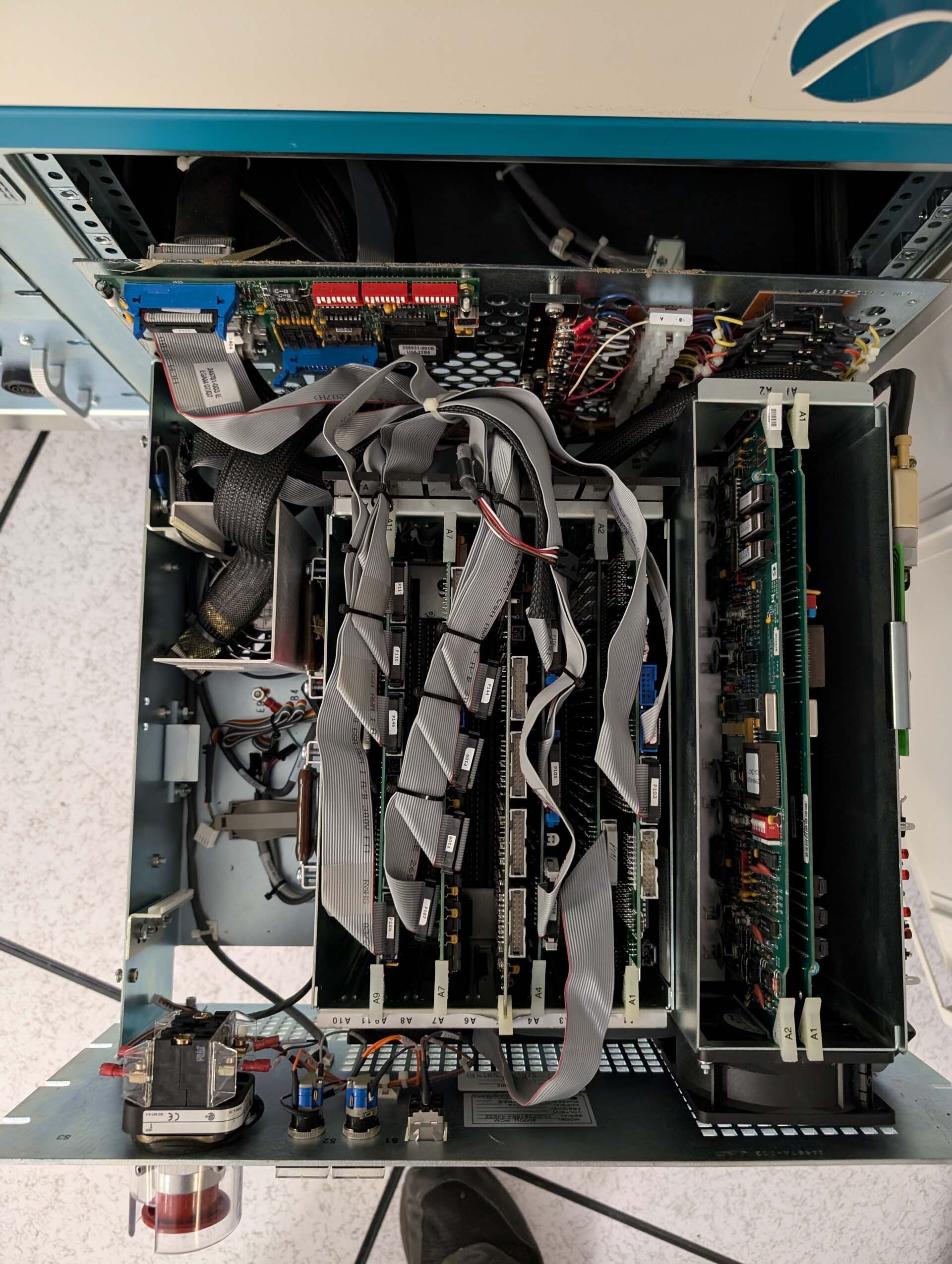 Photo Used ELECTROGLAS / EG 4090u For Sale