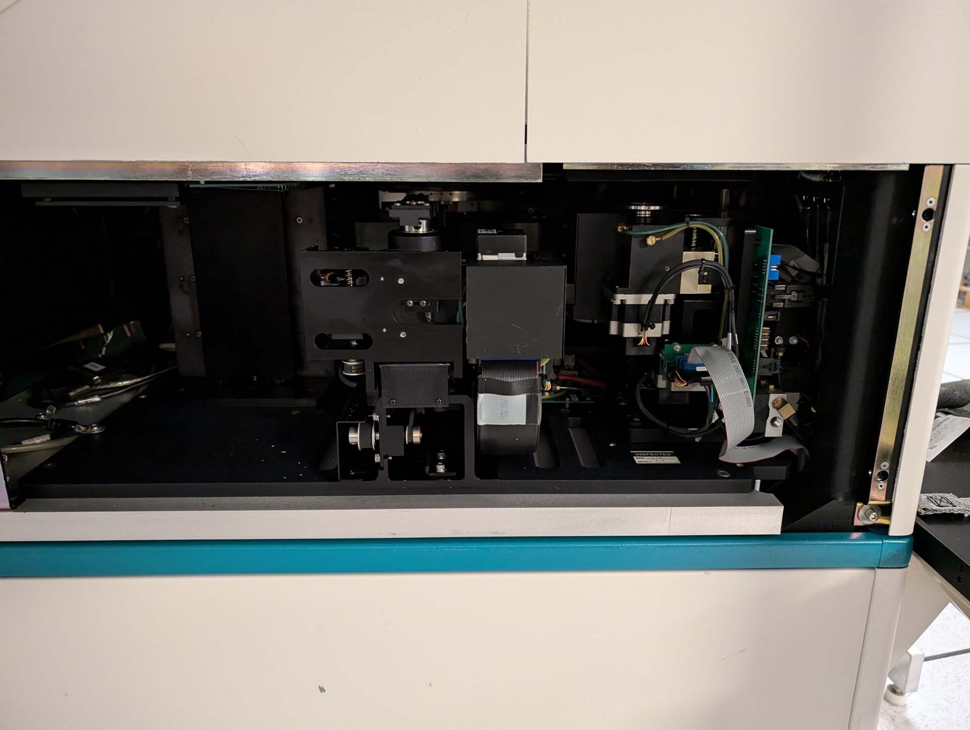 Photo Used ELECTROGLAS / EG 4090u For Sale