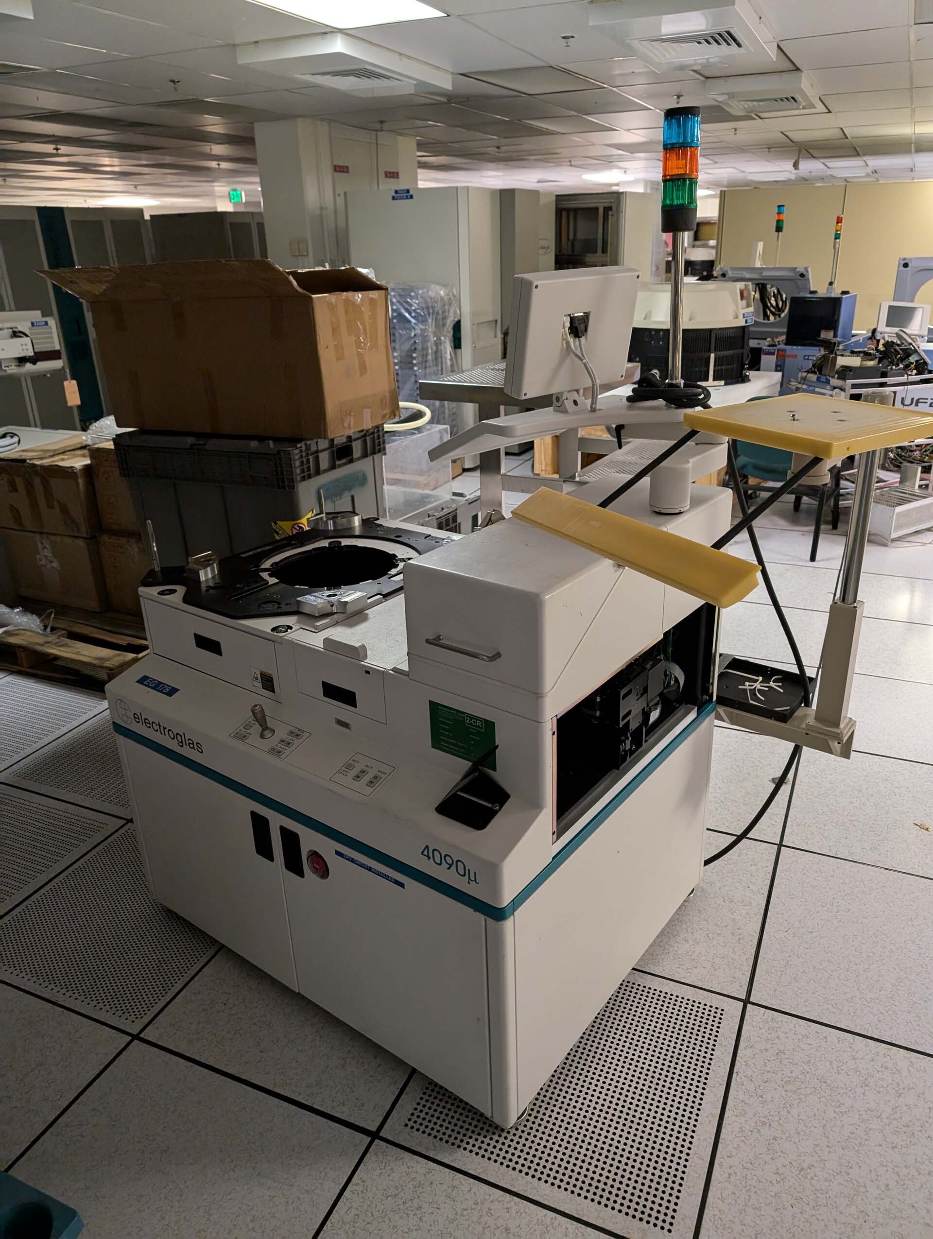 Photo Used ELECTROGLAS / EG 4090u For Sale