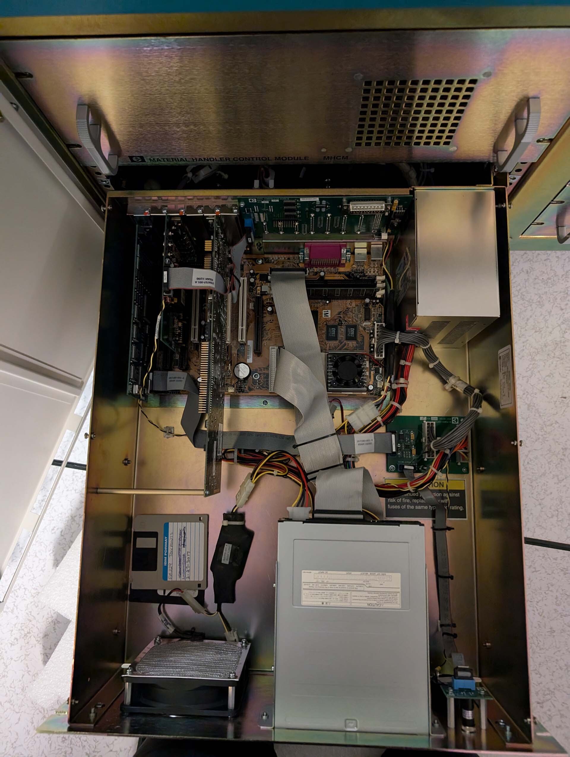 Photo Used ELECTROGLAS / EG 4090u For Sale