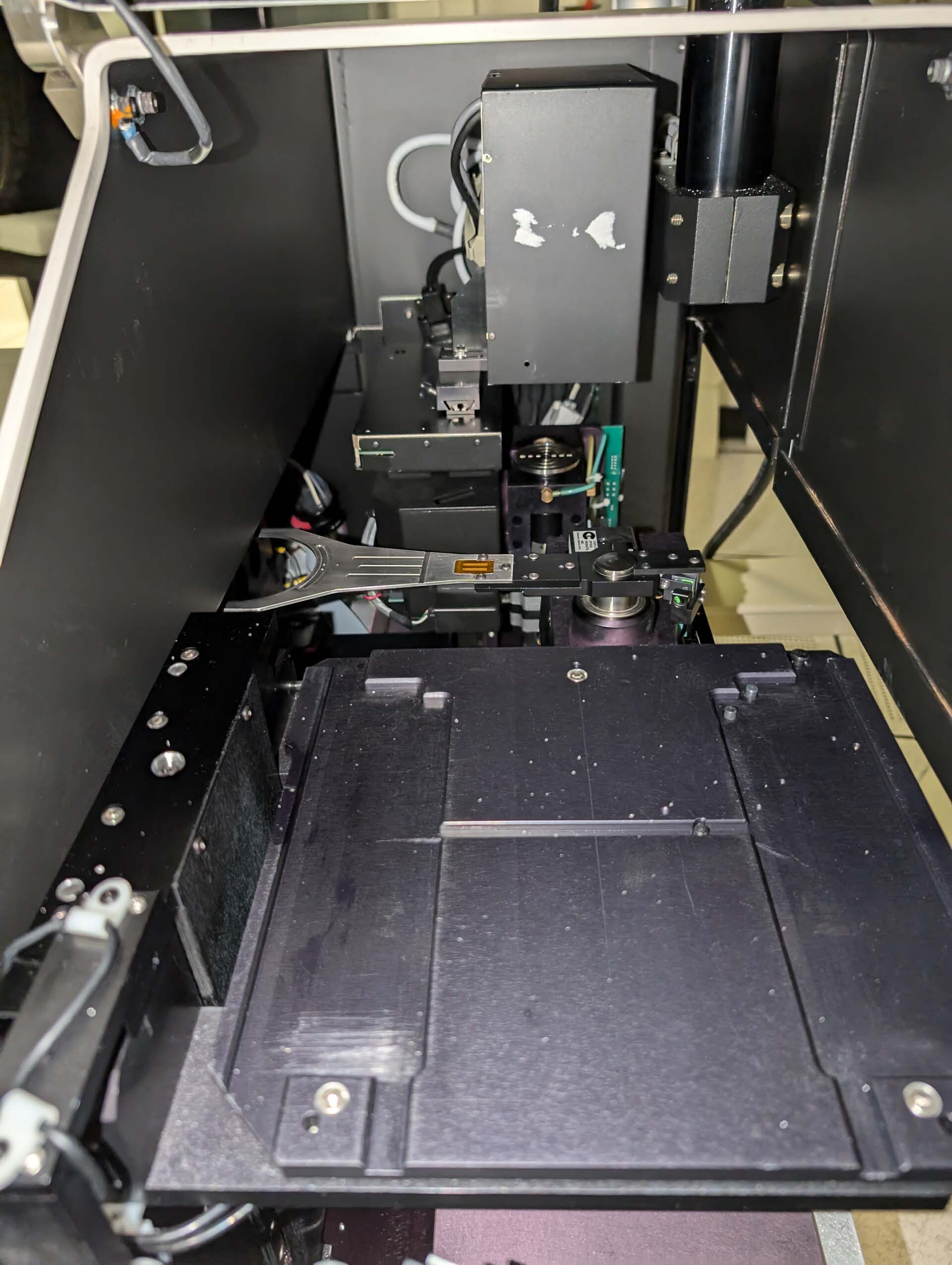 Photo Used ELECTROGLAS / EG 4090u For Sale